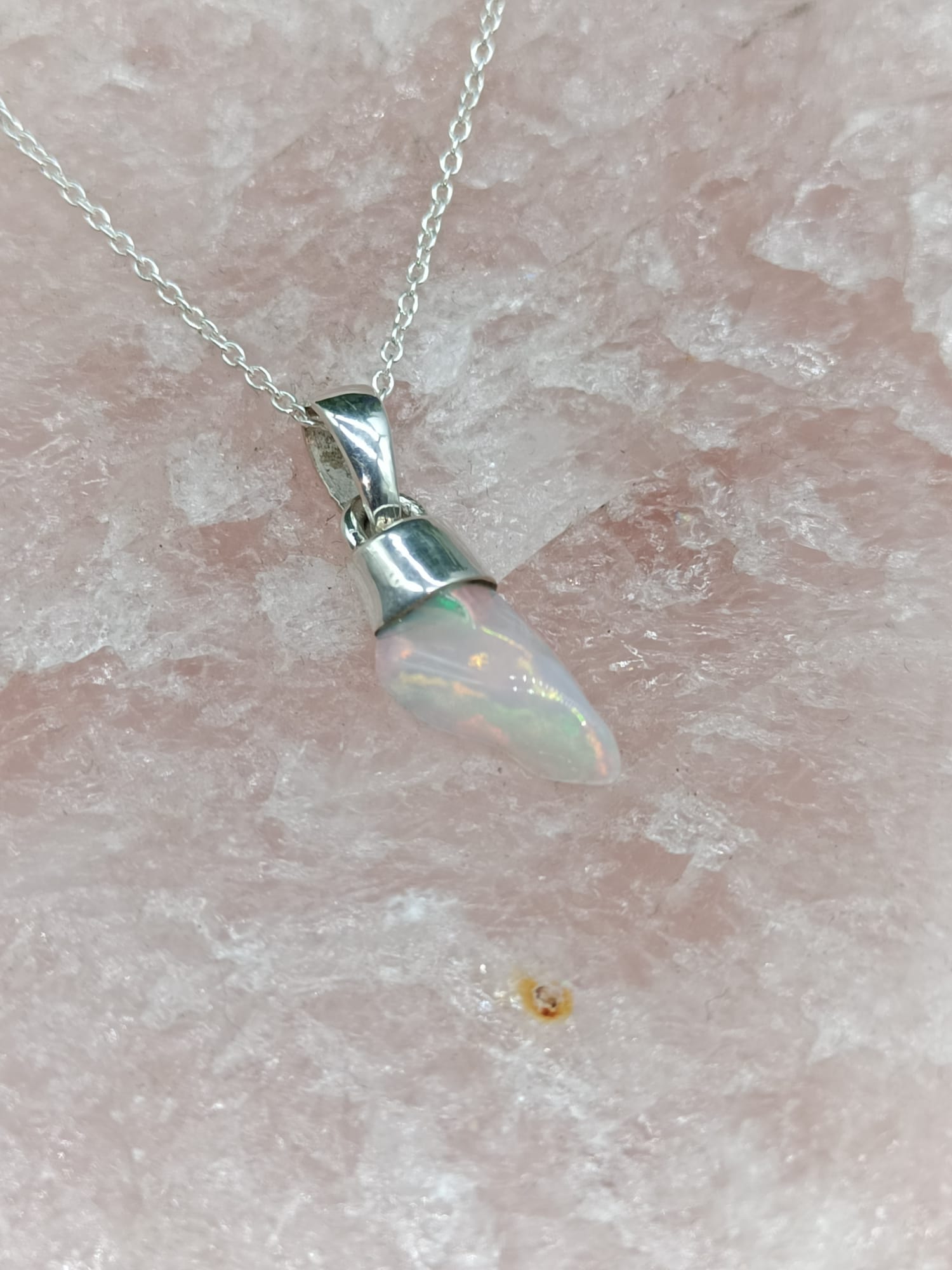 Ethiopian Opal 925 Sterling Silver Pendant 11x6mm (Silver Chain Included)
