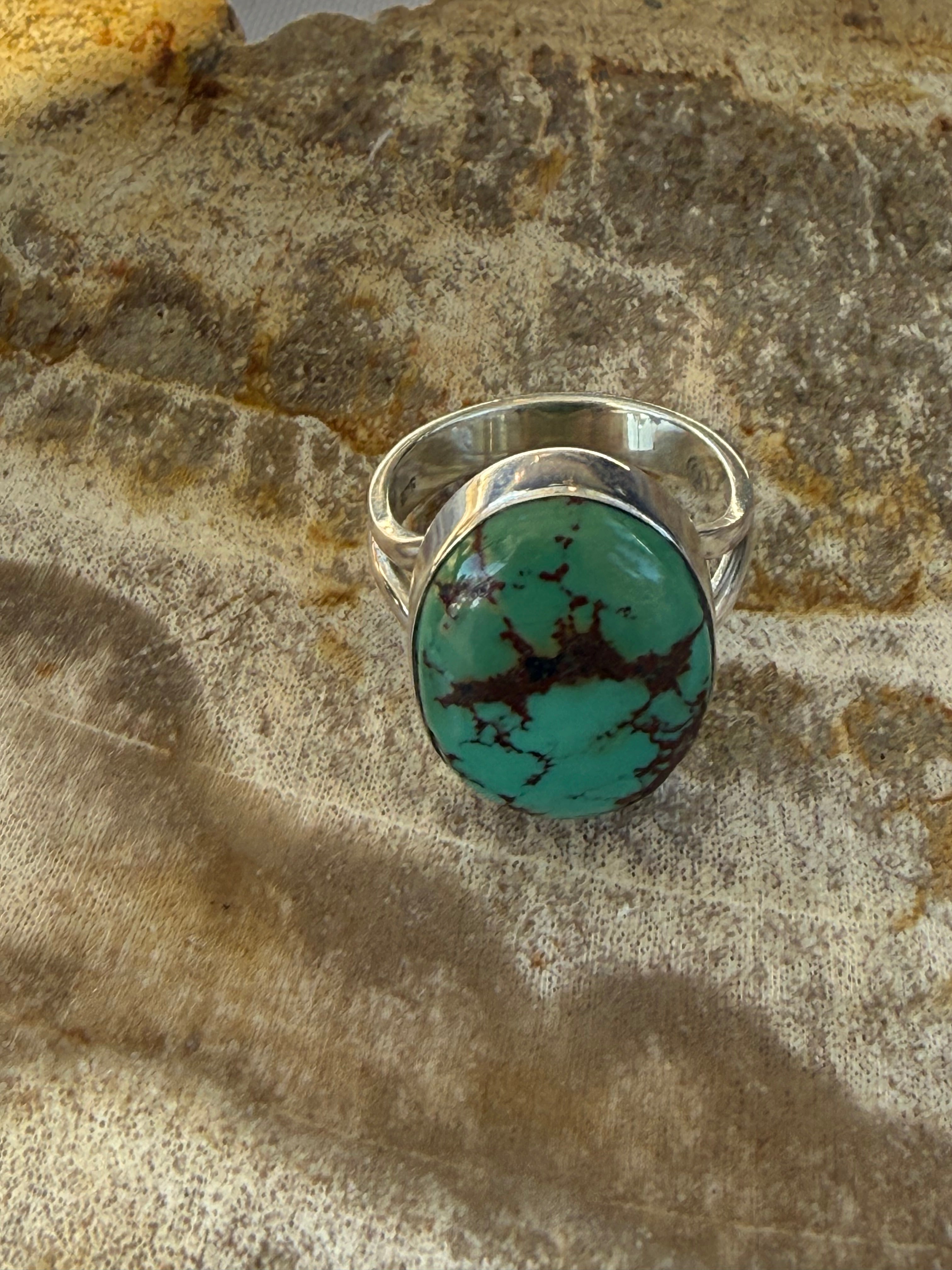 Tibetan Turquoise Ring
Ancient Protection, Wisdom & Sacred Journey, size 6 Crystal Wellness
