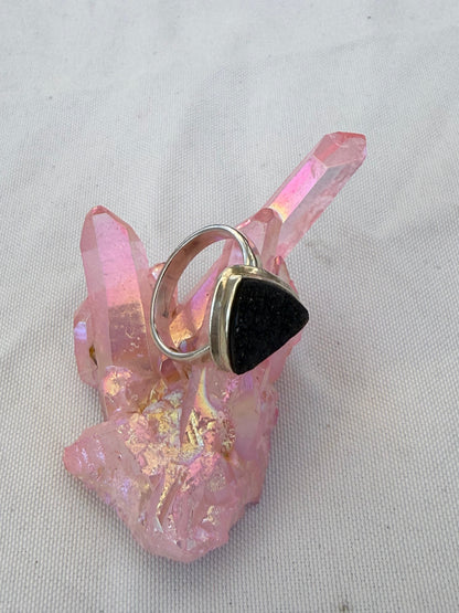 Black Onyx Druzy Ring, size 8.5

Strength • Protection • Inner Power Crystal Wellness