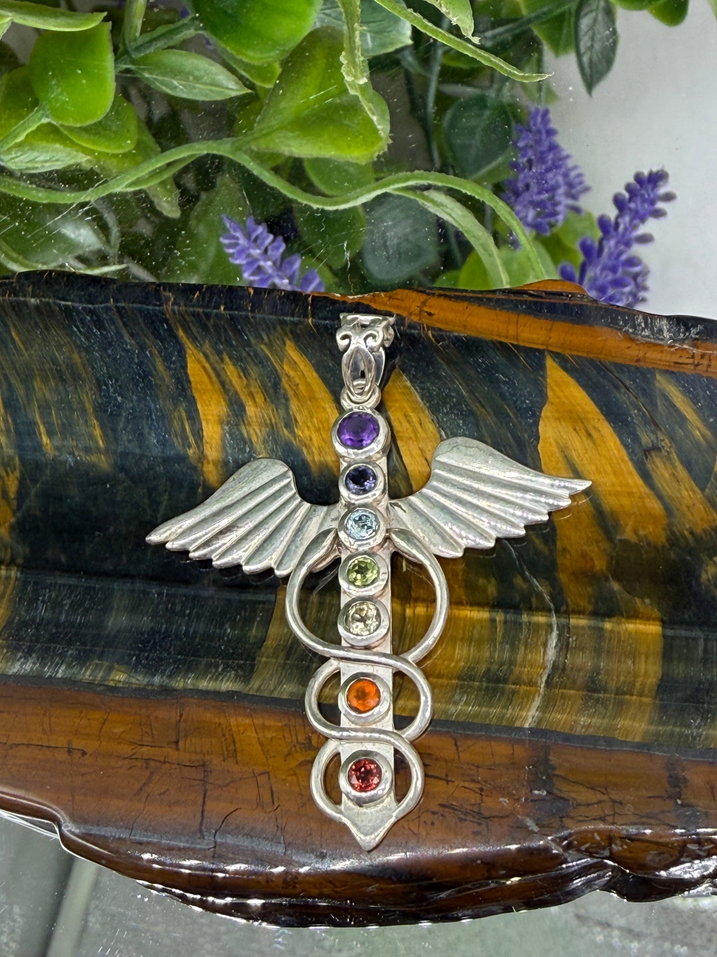 ✨ Angel Wings Chakra Pendant — Guardian Light & Energy Alignment, 39mmx41mm Crystal Wellness