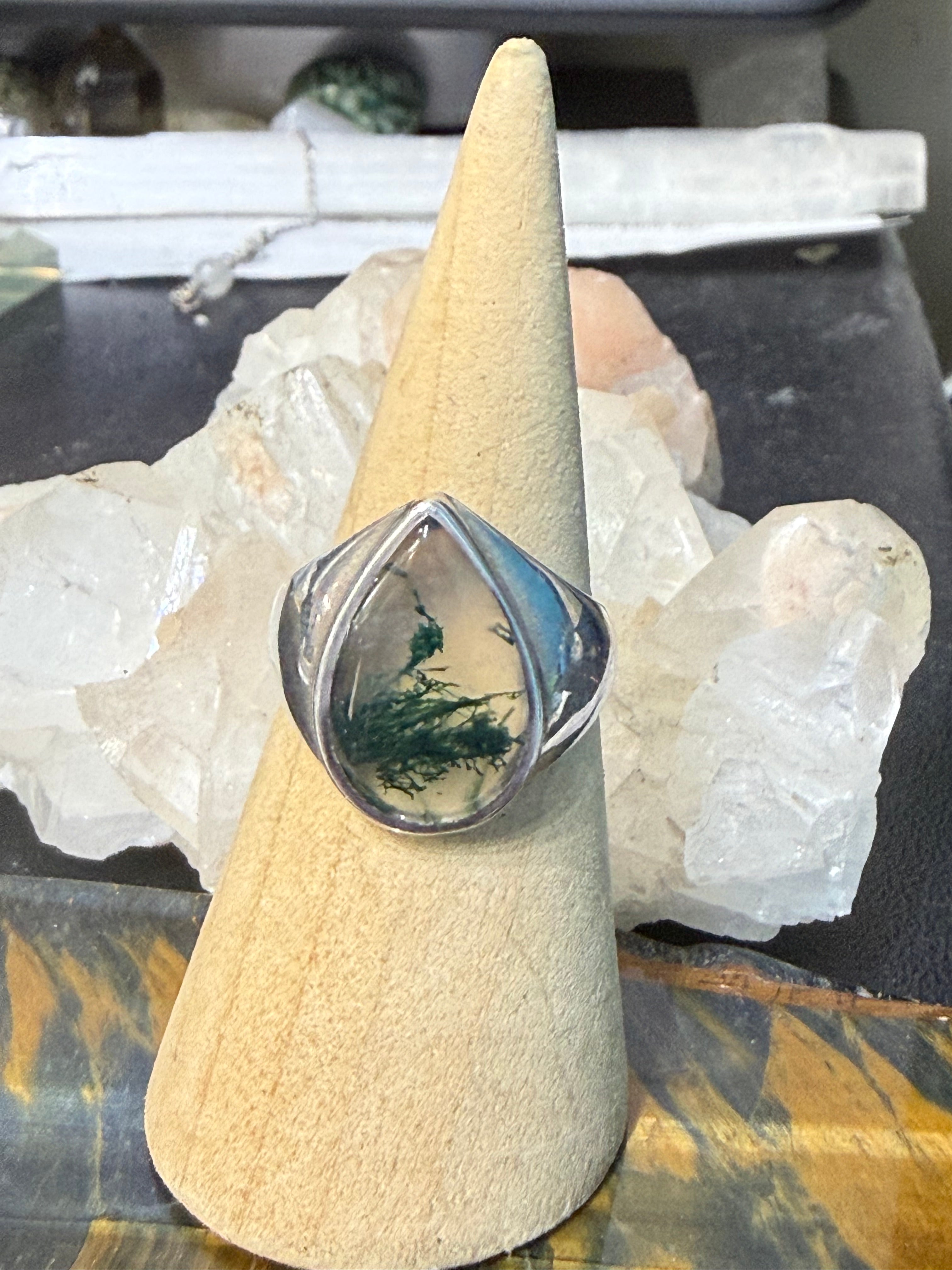 Moss Agate Ring — The Stone of New Beginnings, size 8.5 Crystal Wellness