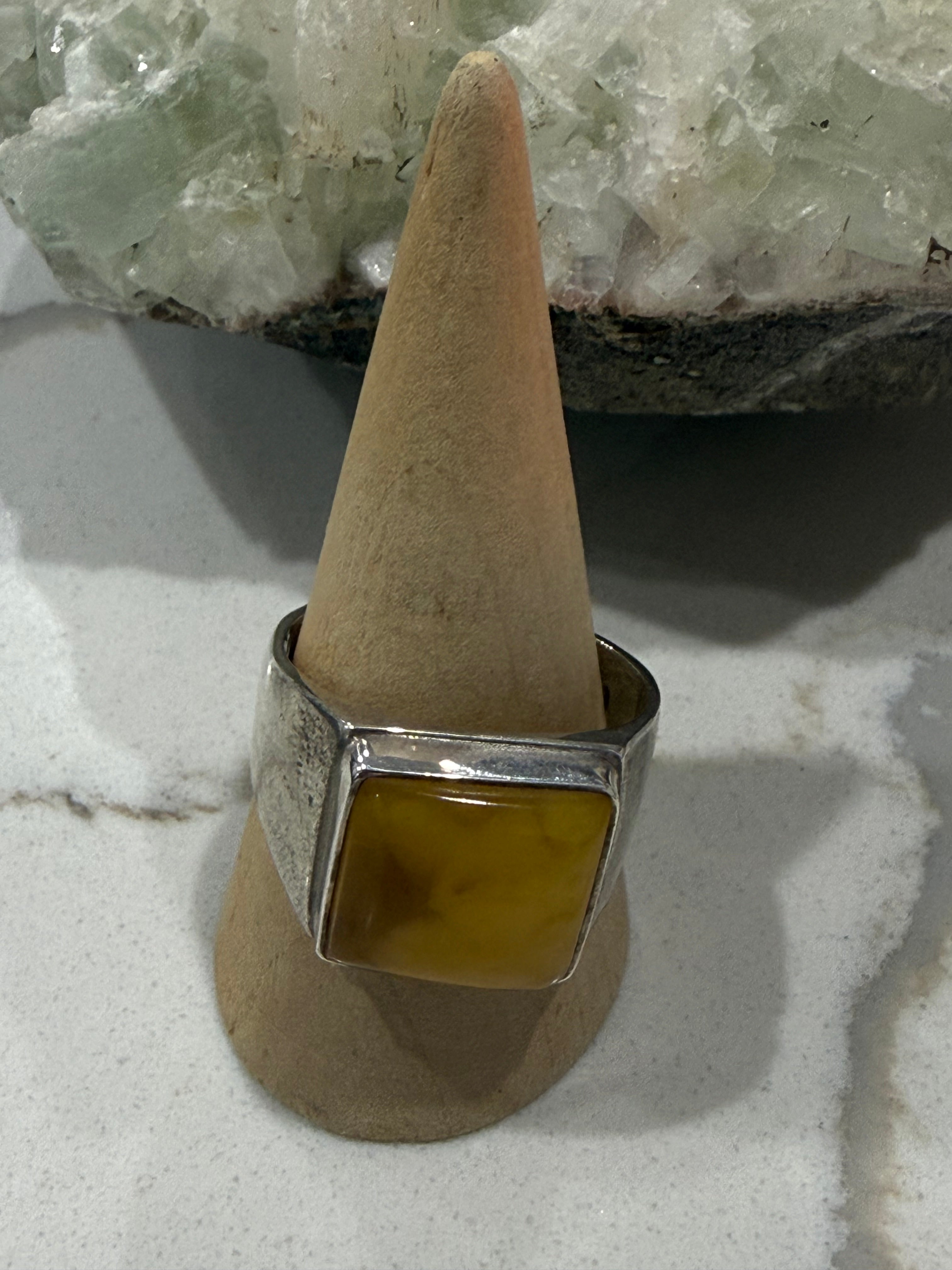 Butterscotch Amber Men’s Silver Ring – Size 11 Crystal Wellness