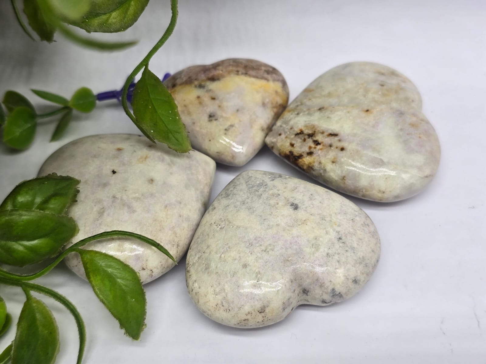 Hackmanite Heart Shape Crystal Wellness