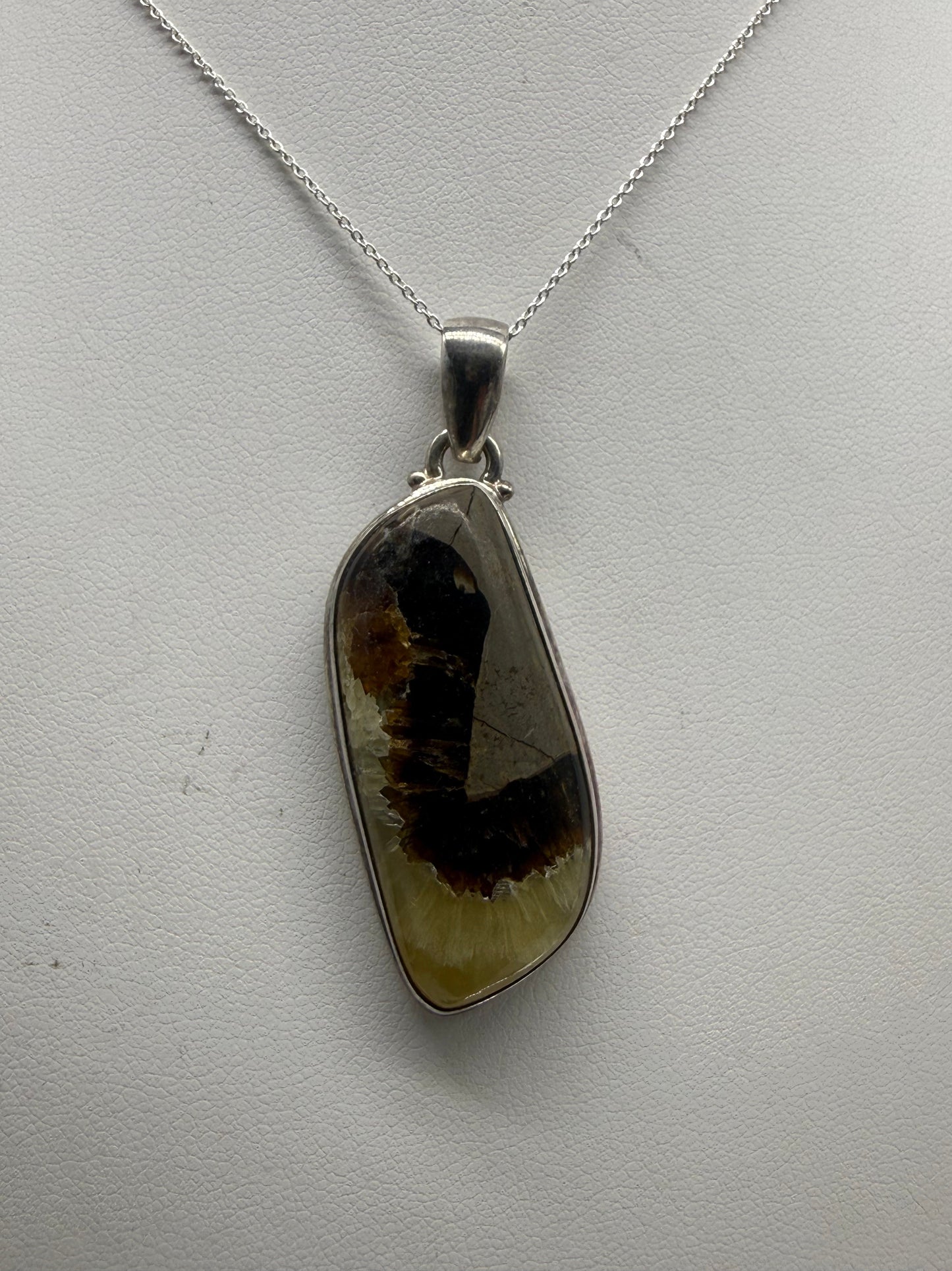 Septarian Sterling Silver (92.5) Pendant – 40x18mm Crystal Wellness
