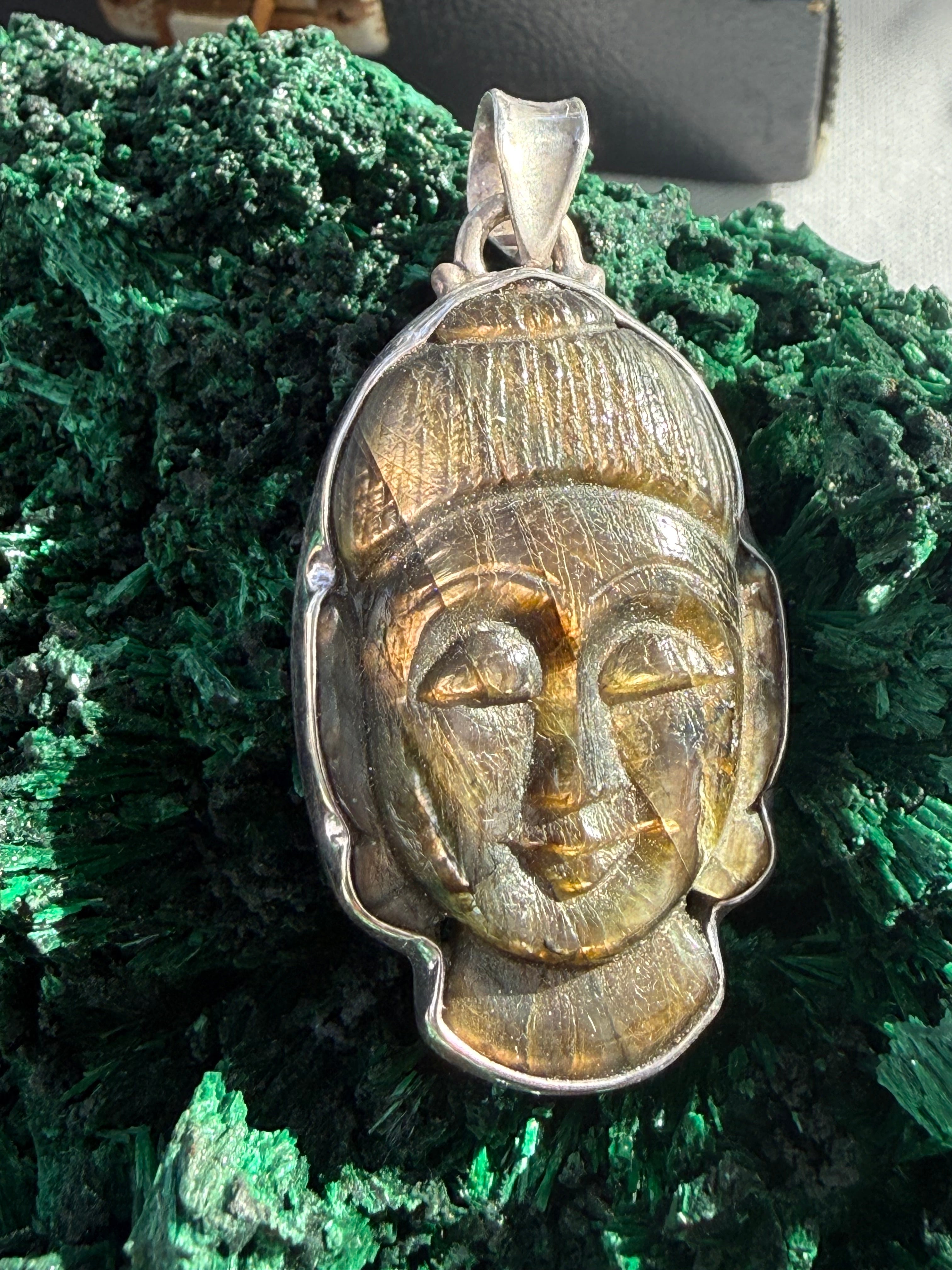 Golden Serenity Buddha Pendant, Labradorite 38mmx23mm Crystal Wellness