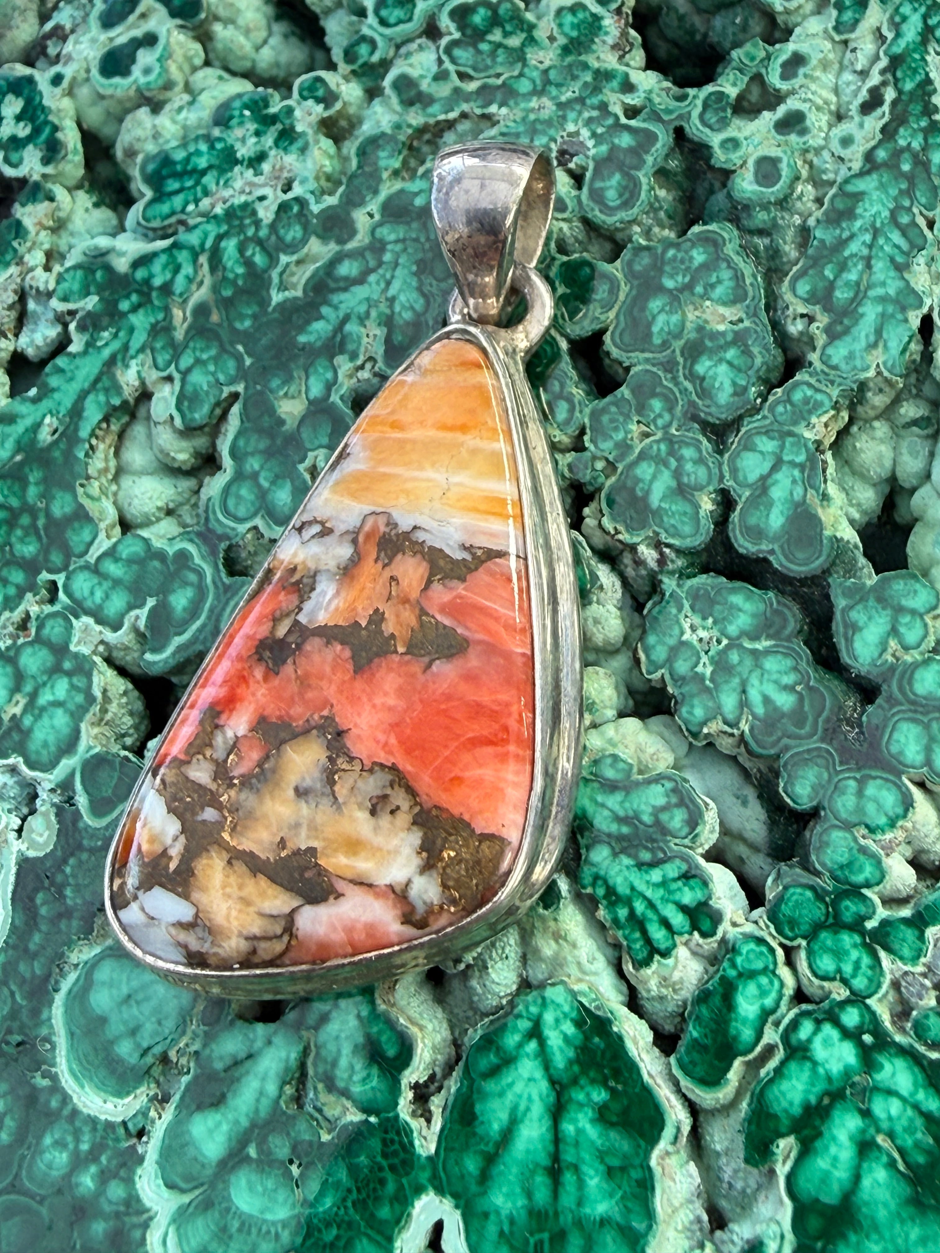Spiny Oyster Turquoise Silver Pendant 31mmx19mm Crystal Wellness