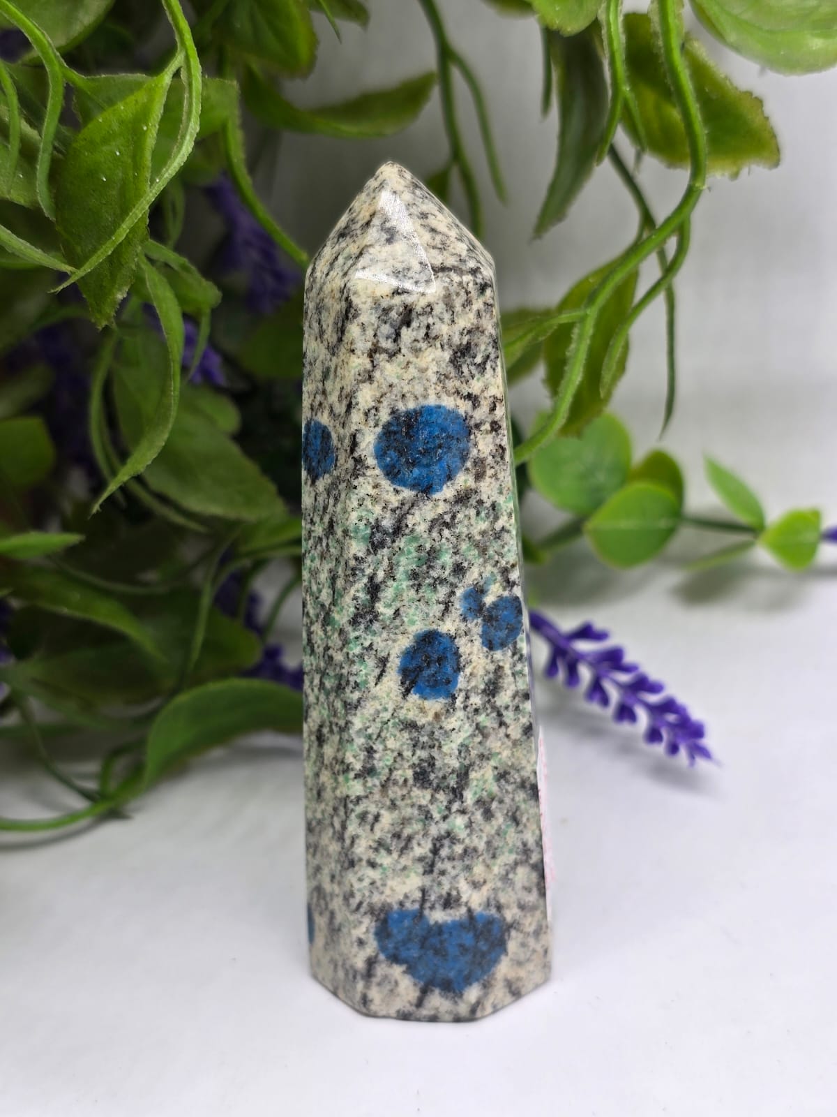 K2 Stone Point Crystal Wellness