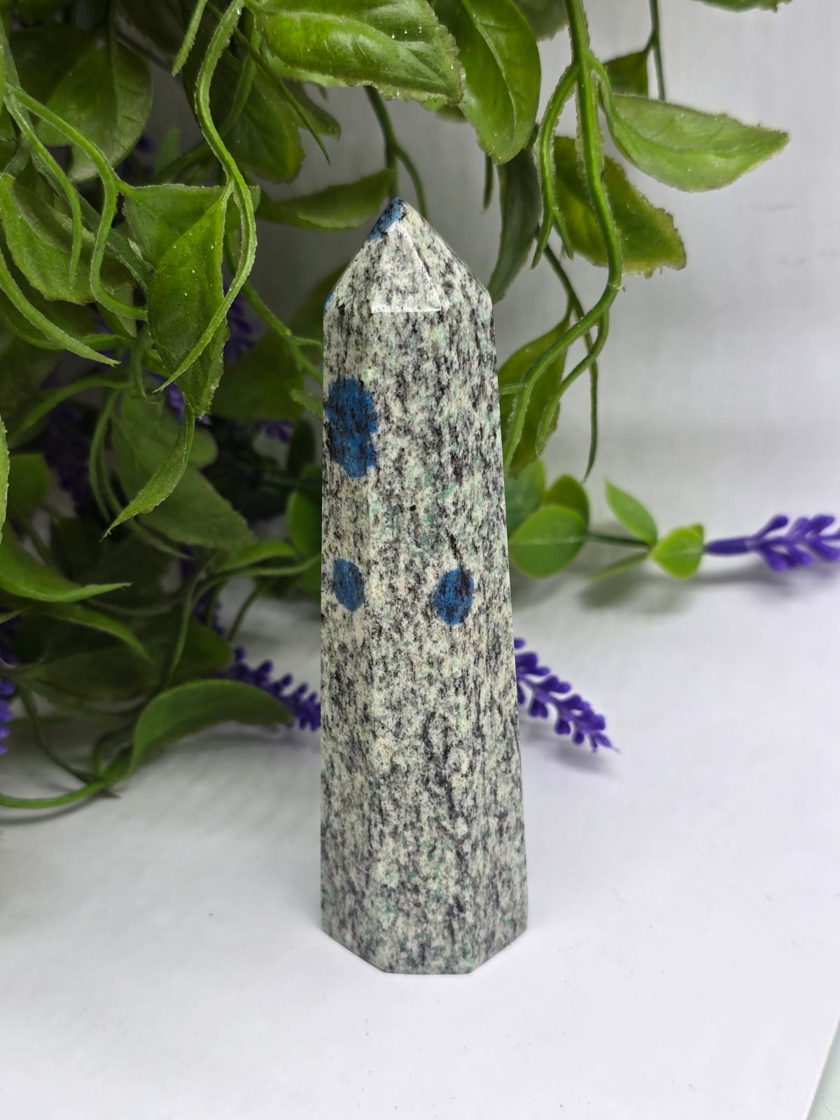 K2 Stone Point Crystal Wellness