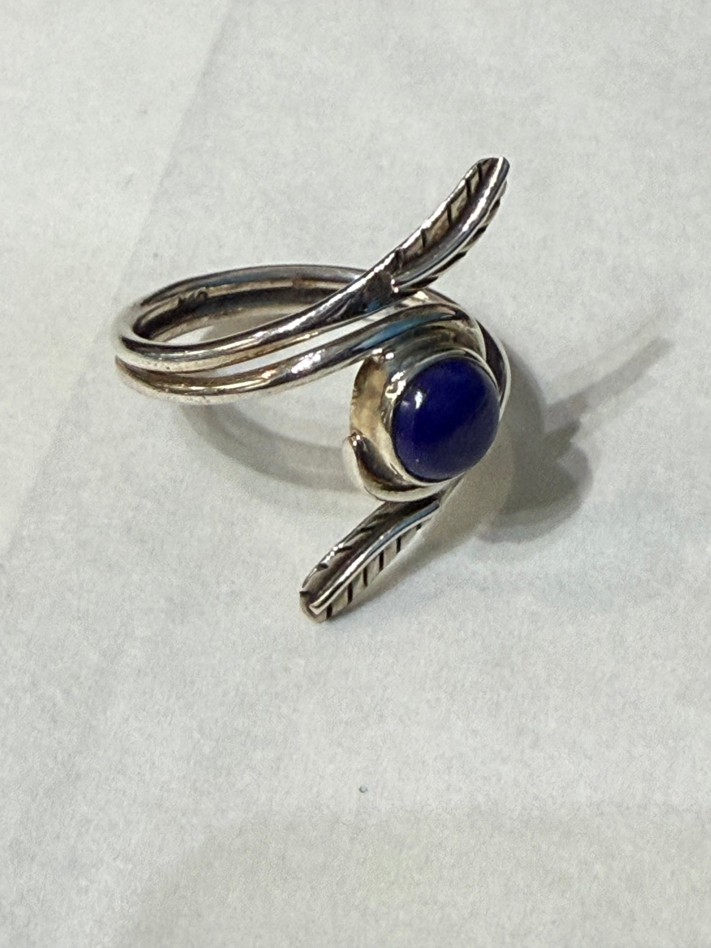 Lapis Lazuli Feather Ring, Size 6.5

Wisdom • Truth • Spiritual Insight Crystal Wellness