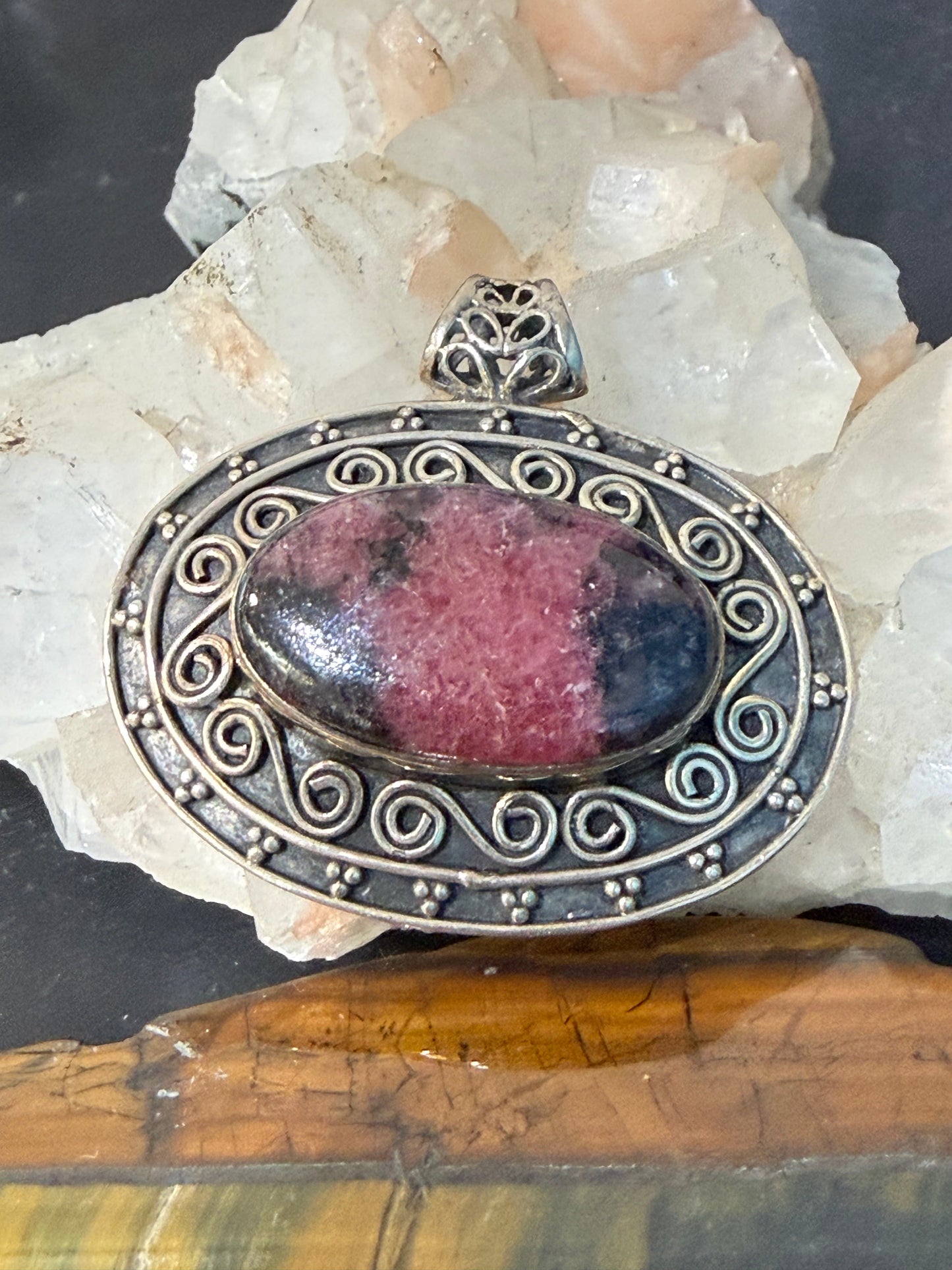 Rhodonite Heart Healing Pendant, 43mmx30mm Crystal Wellness