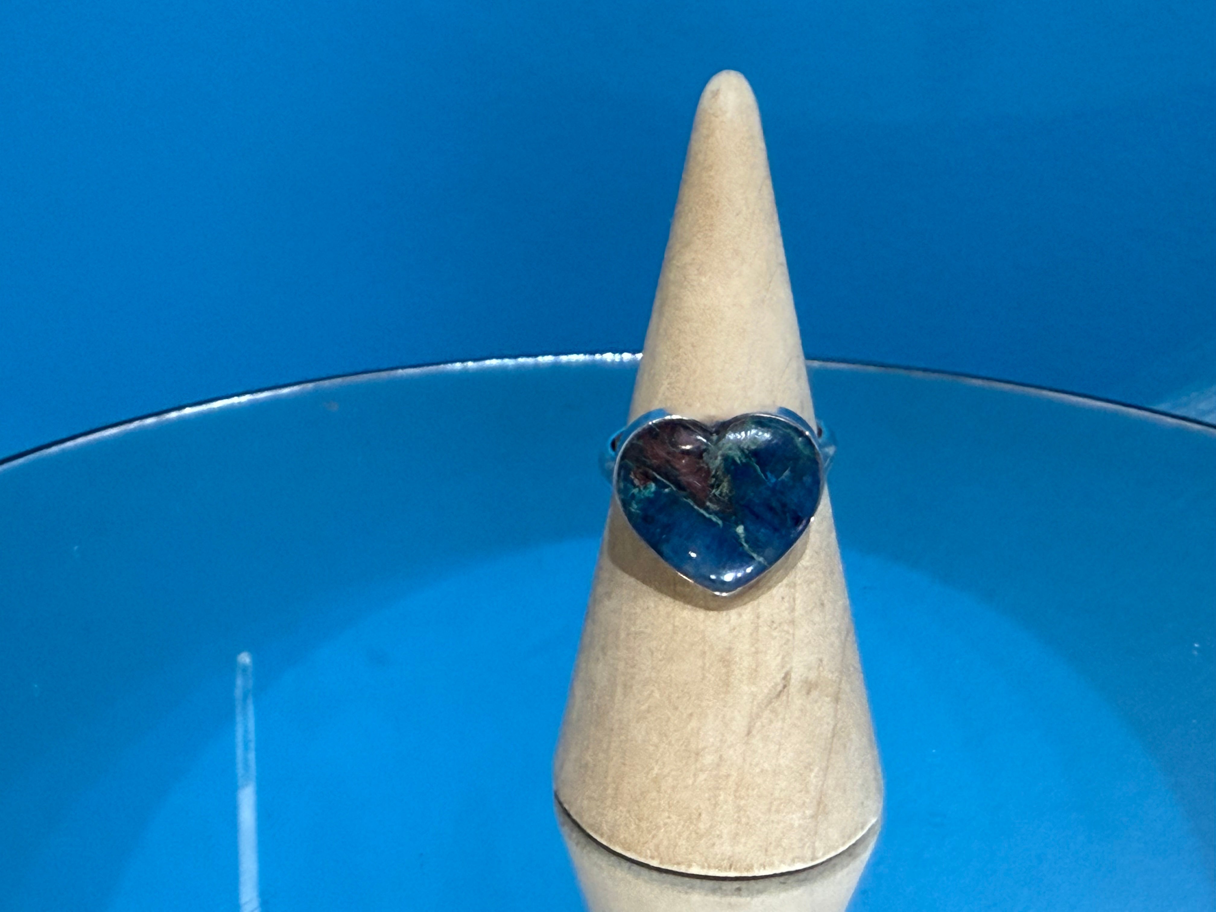 Shattuckite Ring, size 8.5 – Truth, Intuition & Empowered Communication Crystal Wellness