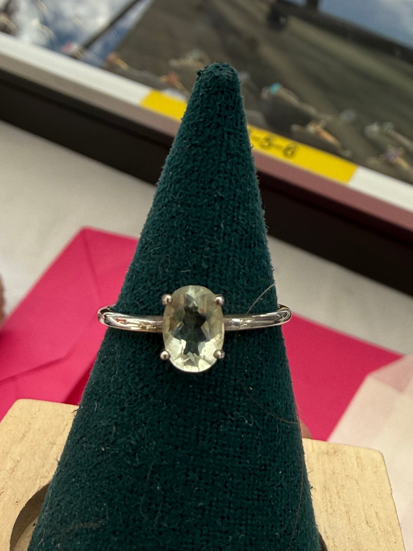 Green Fluorite Ring – Clarity, Growth & Heart-Centred Wisdom, size 6 Crystal Wellness