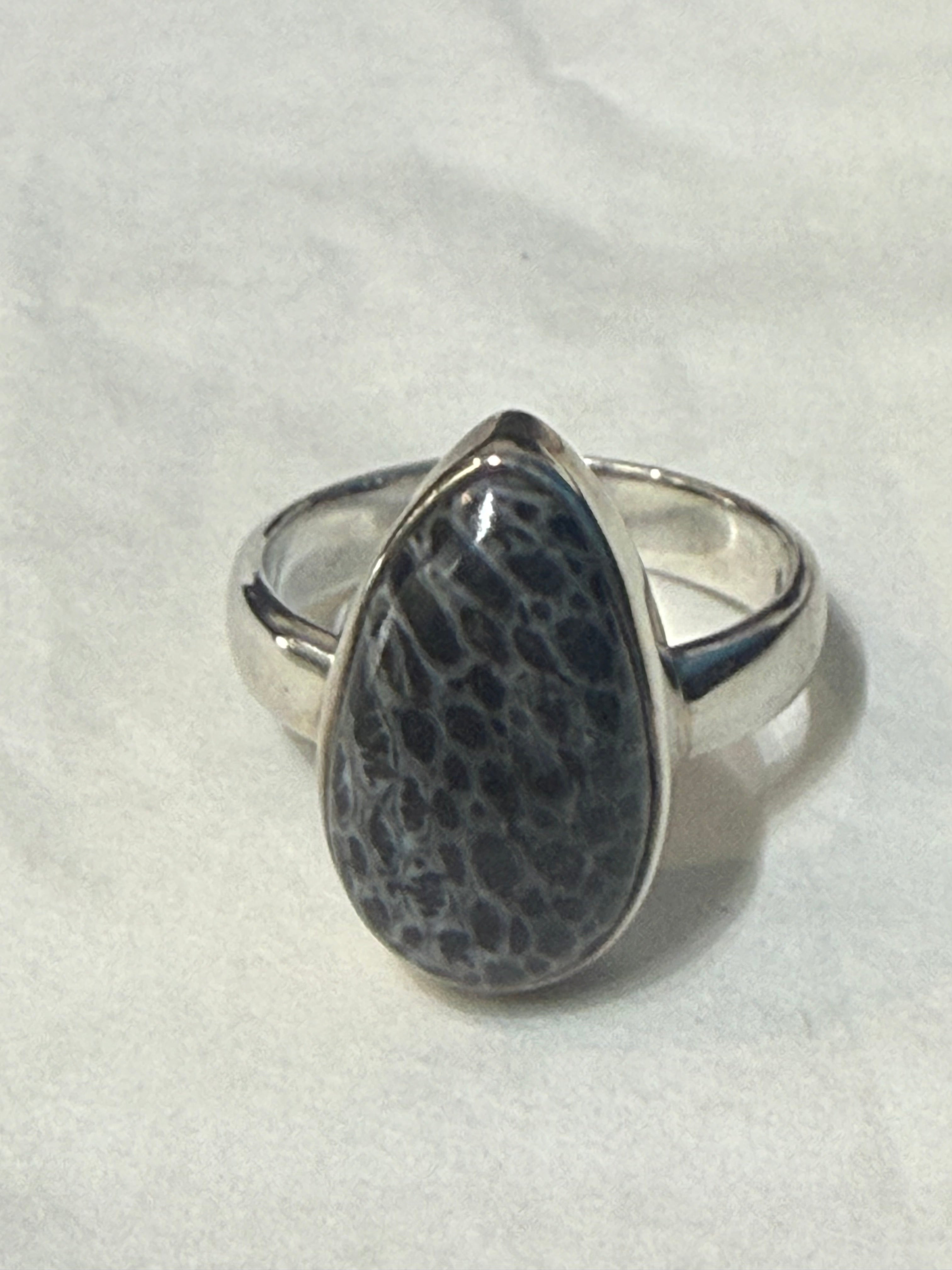 Black Coral Sterling Silver Ring – Size 6.5 Crystal Wellness