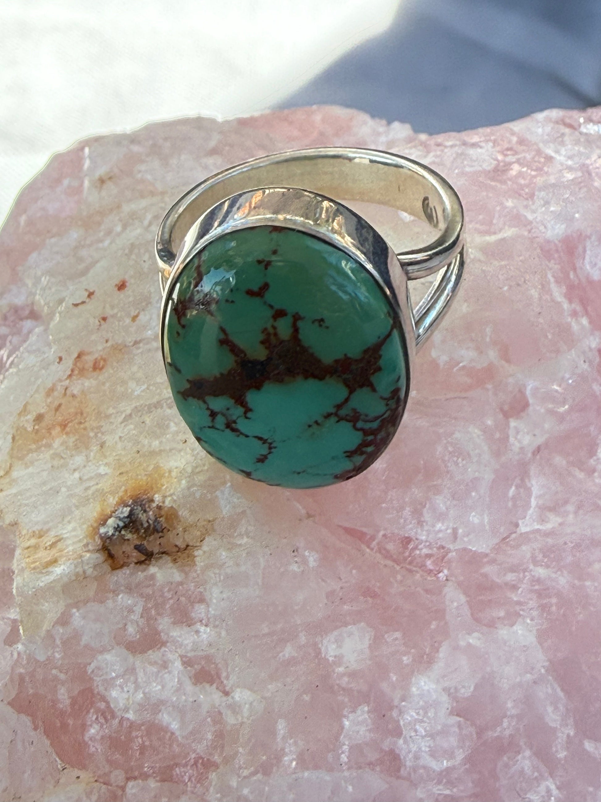 Tibetan Turquoise Ring
Ancient Protection, Wisdom & Sacred Journey, size 6 Crystal Wellness