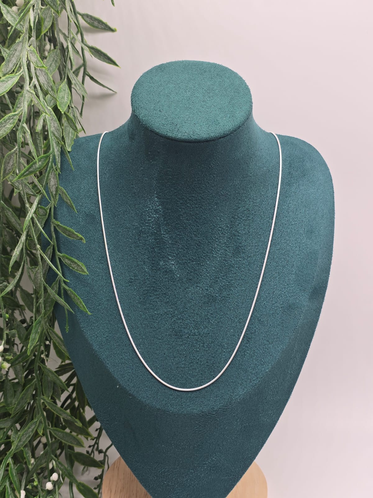 Snake Chain Necklace in 925 Sterling Silver Crystal Wellness