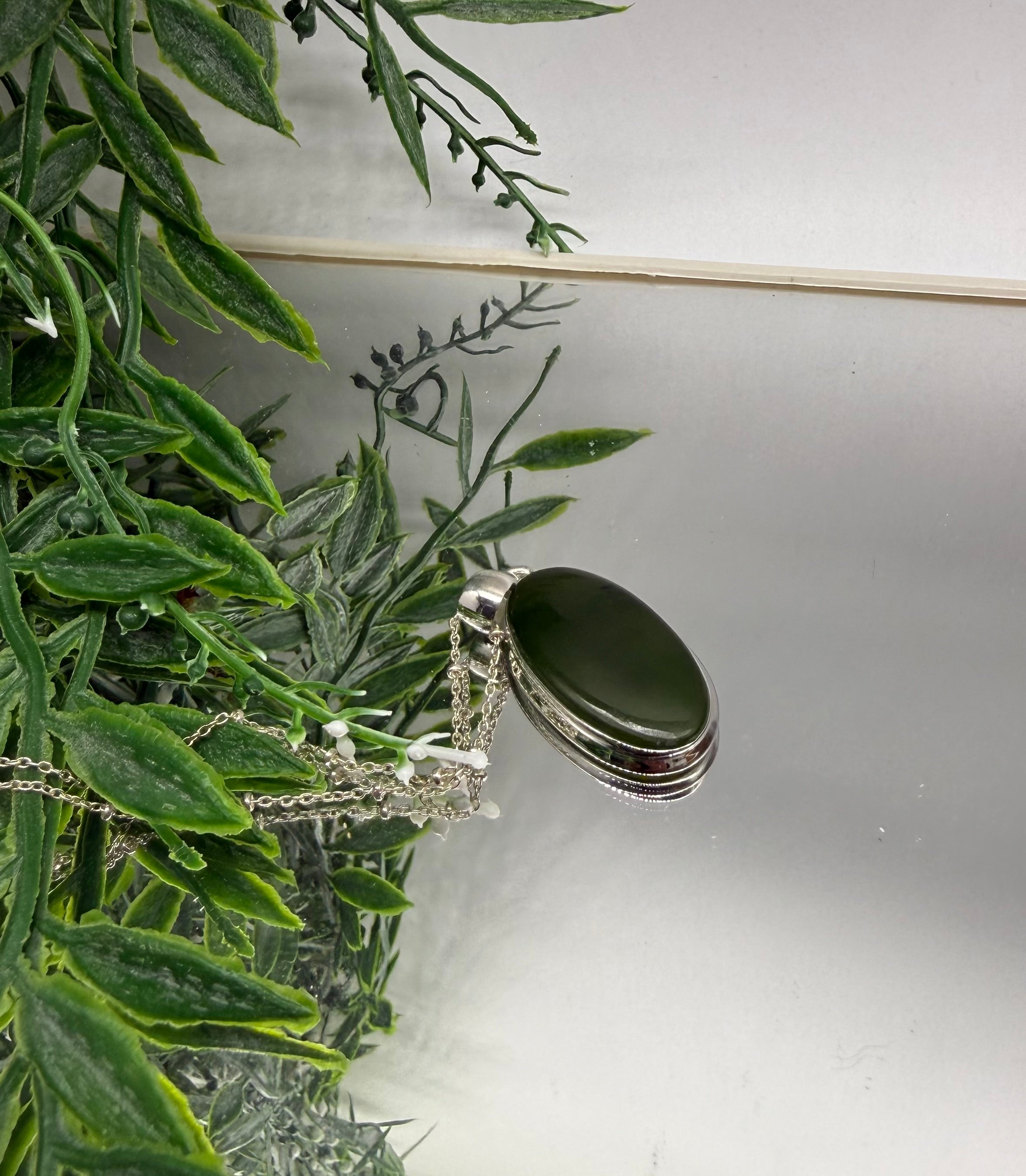 Nephrite Jade Pyramid 406g Crystal Wellness