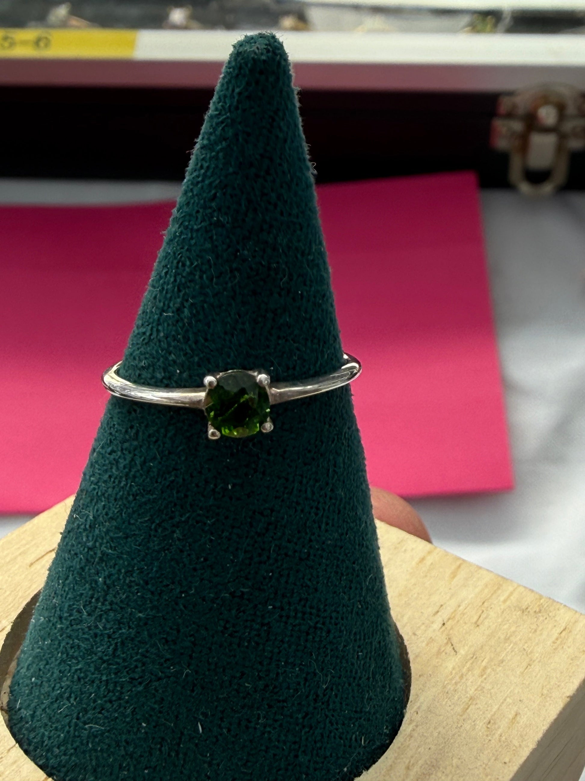Diopside Ring – Heart Healing, Growth & Compassion, size 6 Crystal Wellness