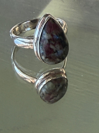 Eudialyte Ring
Stone of the Heart’s Courage, size 6 Crystal Wellness