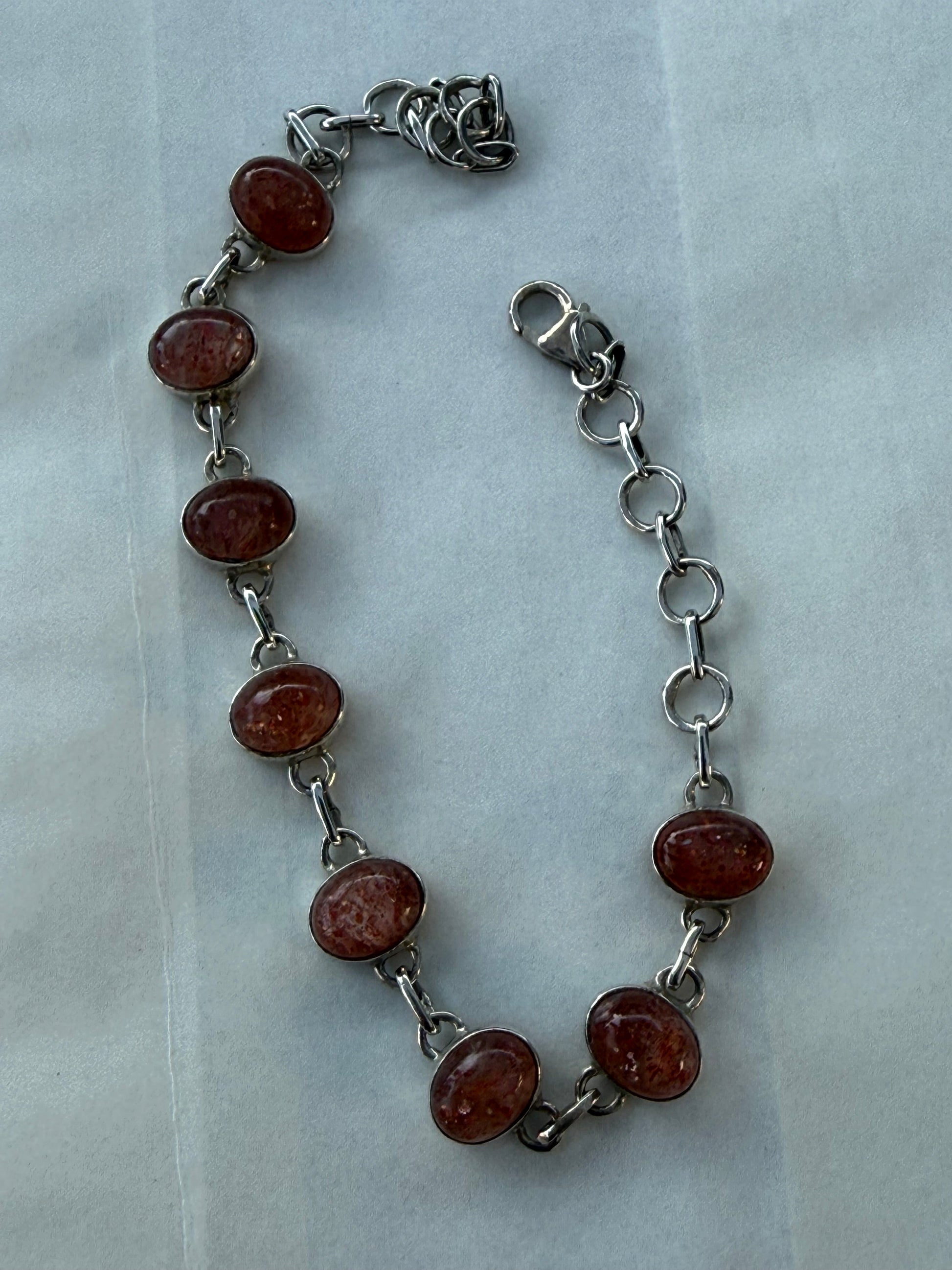 Sunstone Silver Bracelet
20cm Crystal Wellness