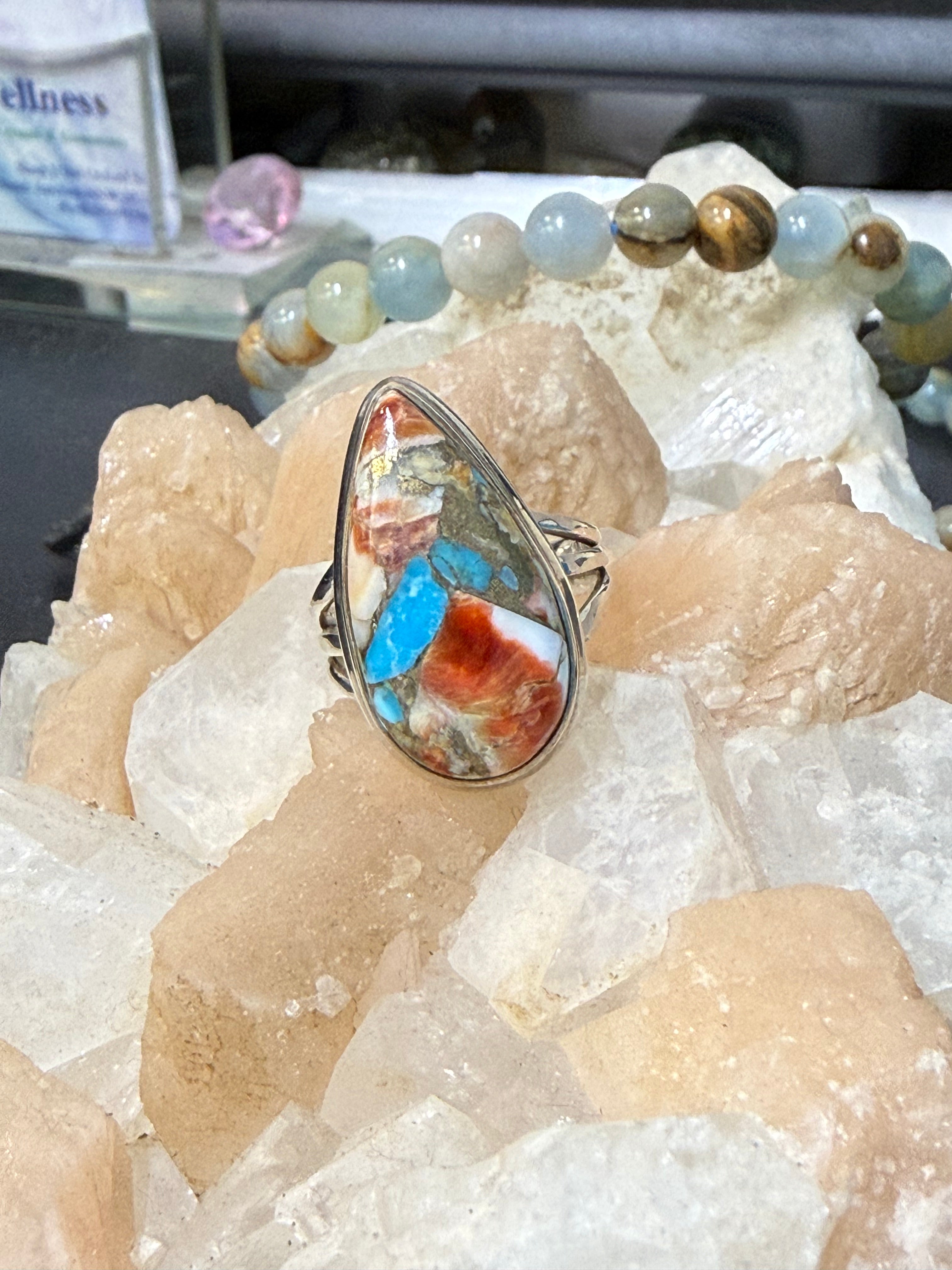 Spiny Oyster Turquoise Ring, size 7.5 Crystal Wellness