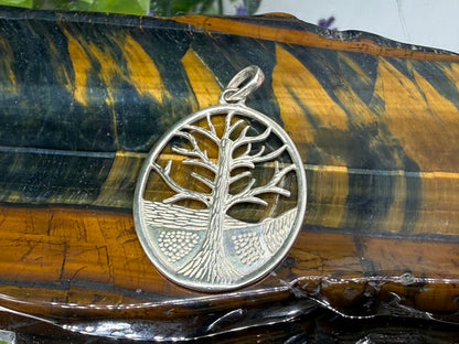 🌳 Tree of Life Pendant — Roots, Growth & Abundance, 31mmx24mm Crystal Wellness