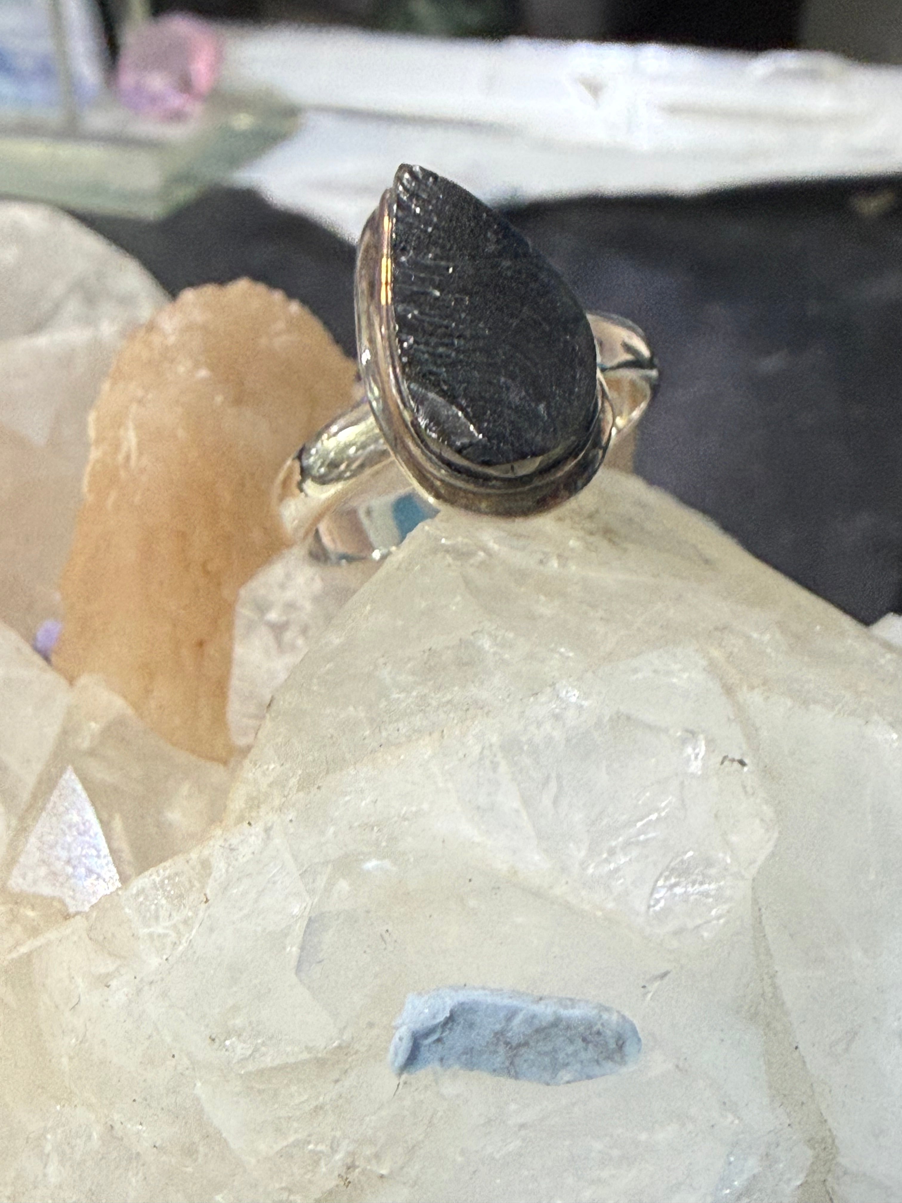 Noble Shungite Ring, size 9.5 – Grounding, Protection & Inner Strength Crystal Wellness
