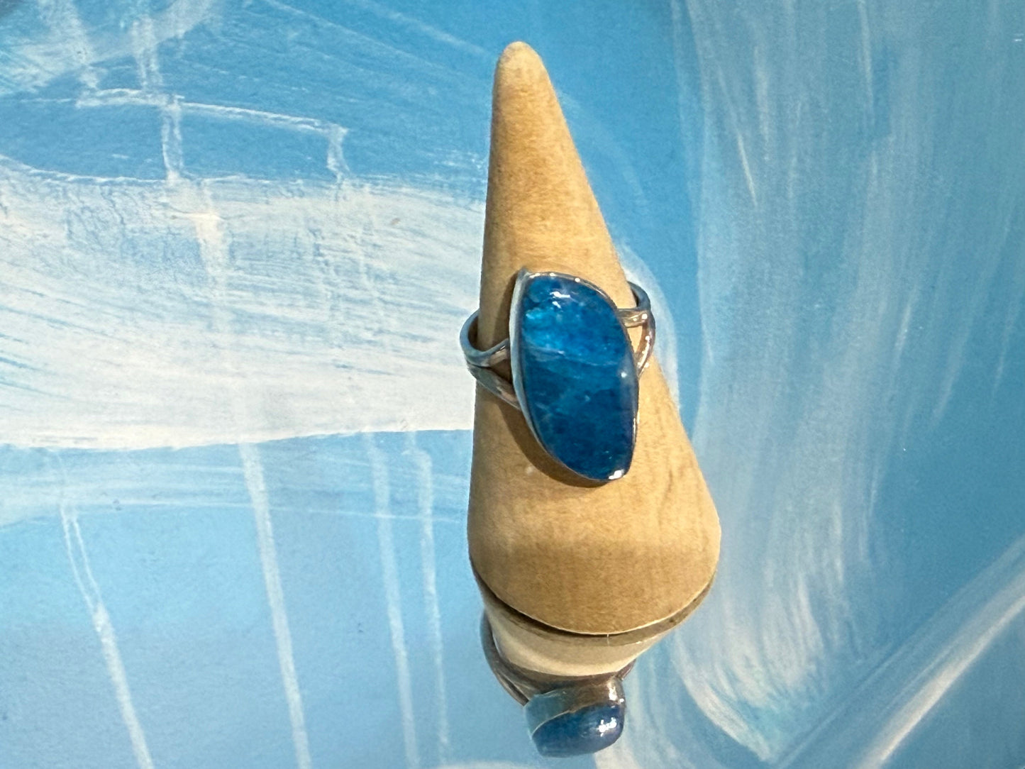 Neon Blue Apatite Ring, size 9  – Inspiration, Clarity & Manifestation Crystal Wellness