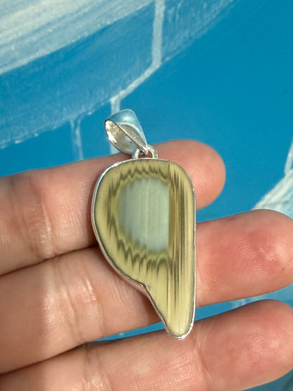 IMPERIAL JASPER SLICE PENDANT, 35mmx20mm
“Stone of Strength, Stability & Inner Peace” Crystal Wellness