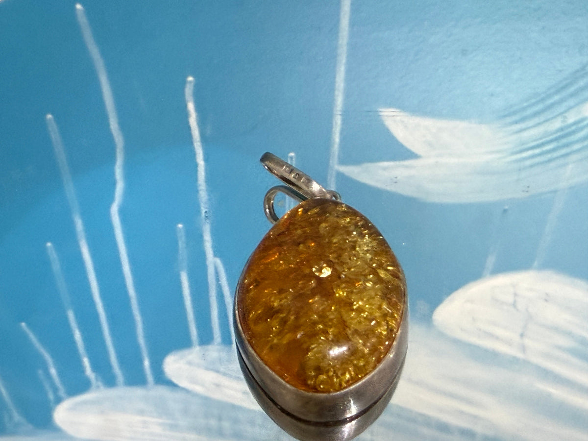 Baltic Amber Pendant — Golden Light & Ancient Wisdom, 45mmx29mm Crystal Wellness