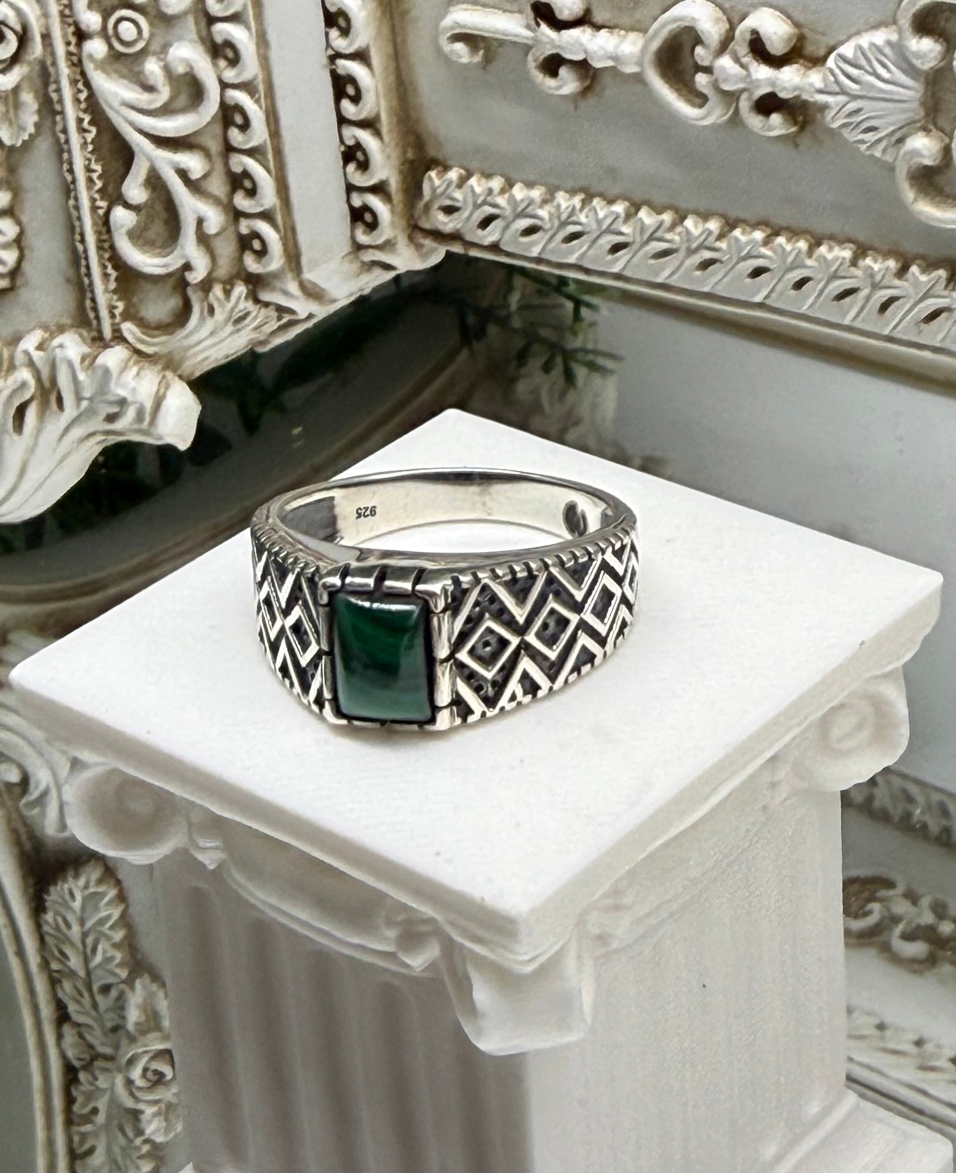 Malachite Sterling Silver Men’s Ring – Size 10 Crystal Wellness