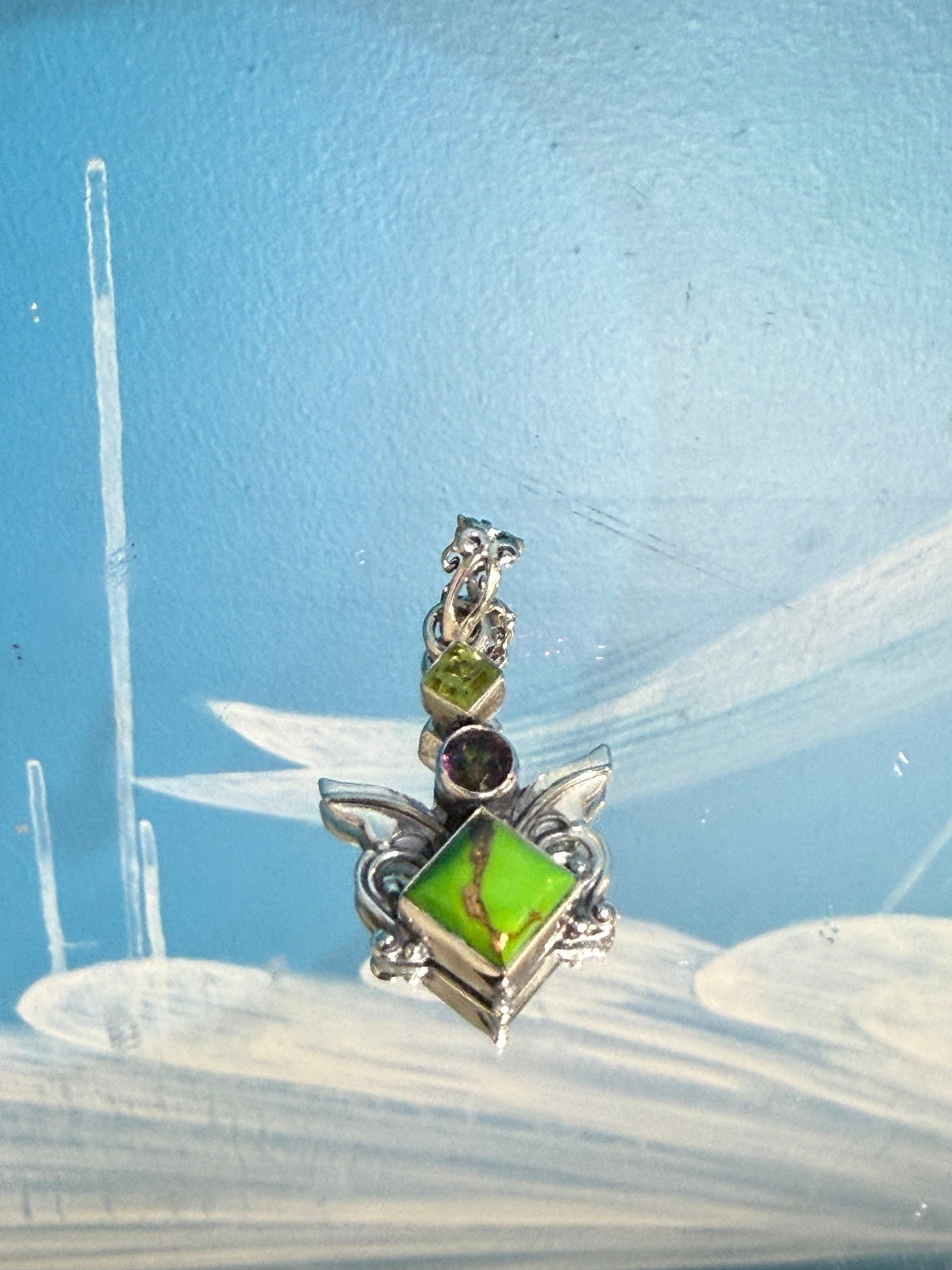 💚 Green Turquoise, Peridot & Mystic Topaz Pendant — Heart, Renewal & Transformation

A powerful harmony of Earth energy, renewal and rainbow light. 31mmx21mm Crystal Wellness