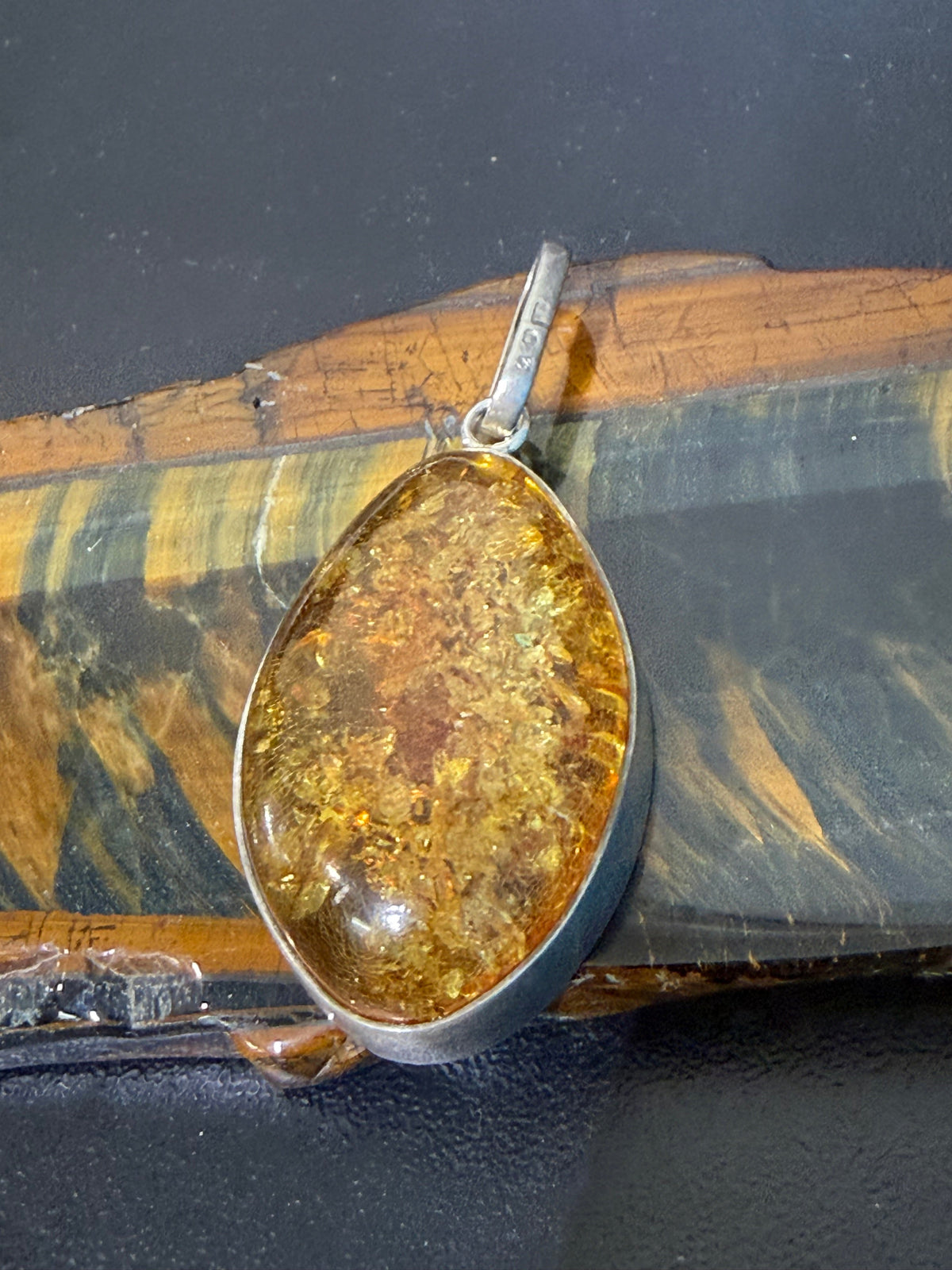 Baltic Amber Pendant — Golden Light & Ancient Wisdom, 45mmx29mm Crystal Wellness
