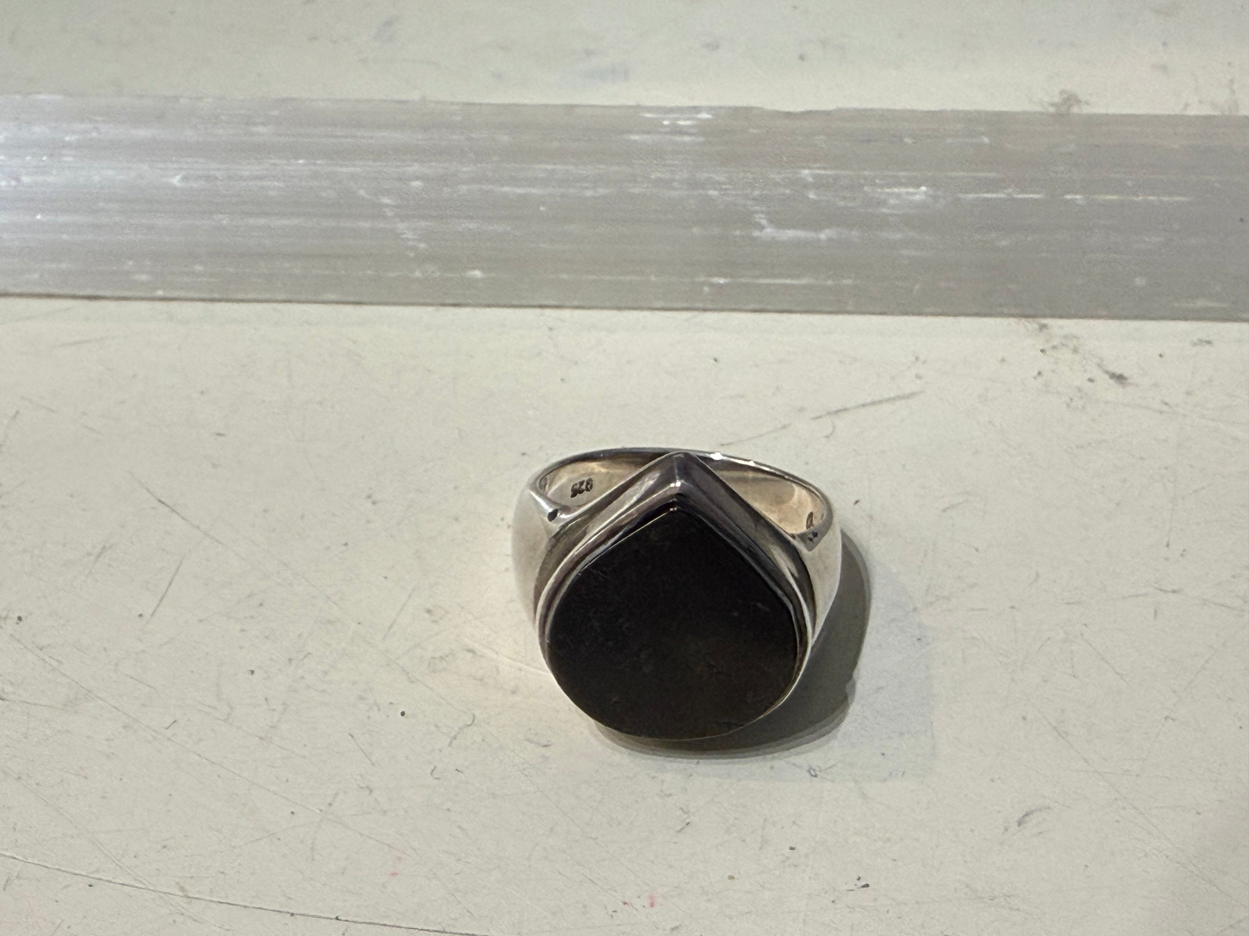Shungite Ring, size 7.5 – The Stone of Protection & Grounding Crystal Wellness