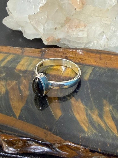 Black Star Ring — Inner Strength & Protection, size 7.75 Crystal Wellness