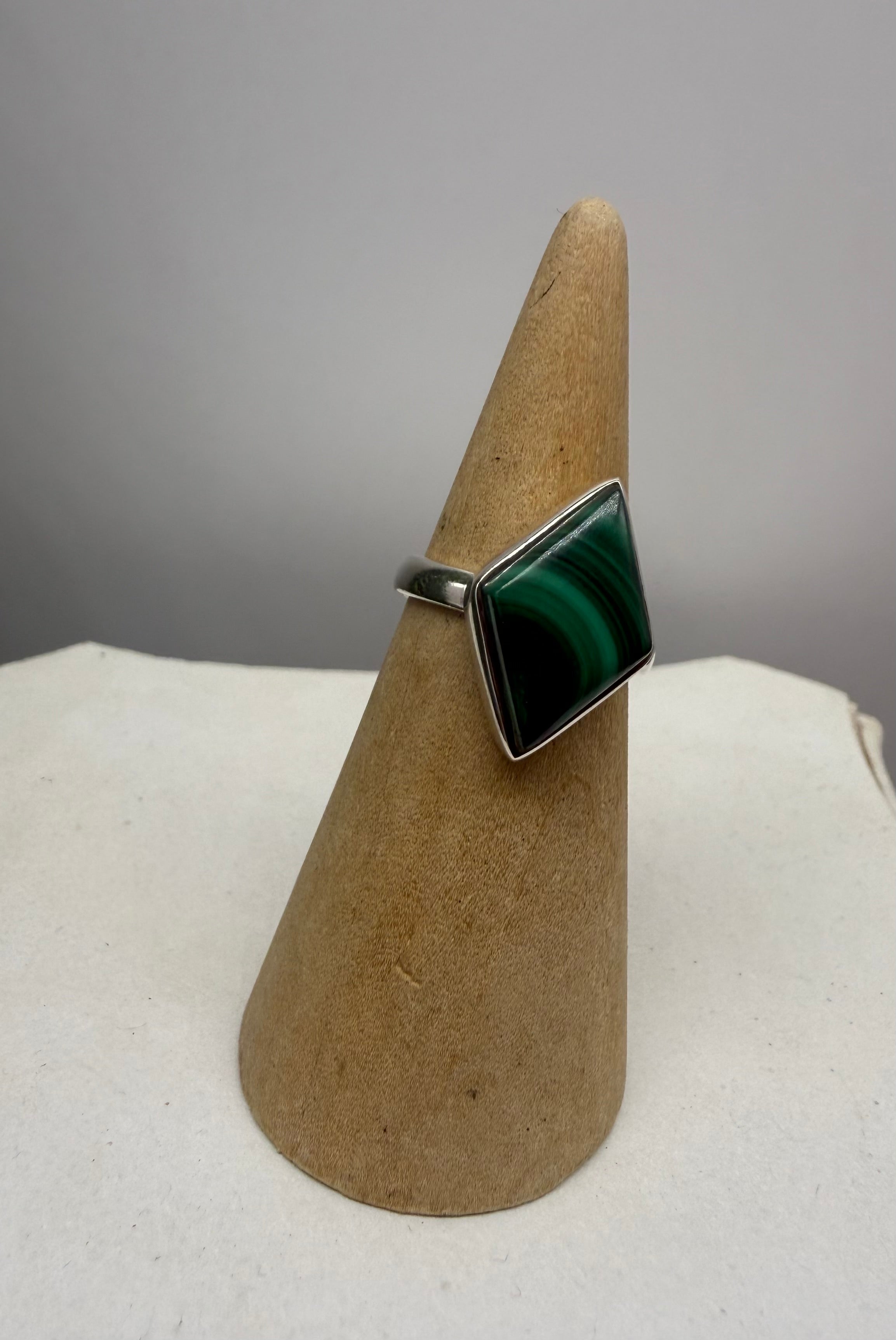 Malachite Ring in 925 Sterling Silver - Size 9 Crystal Wellness