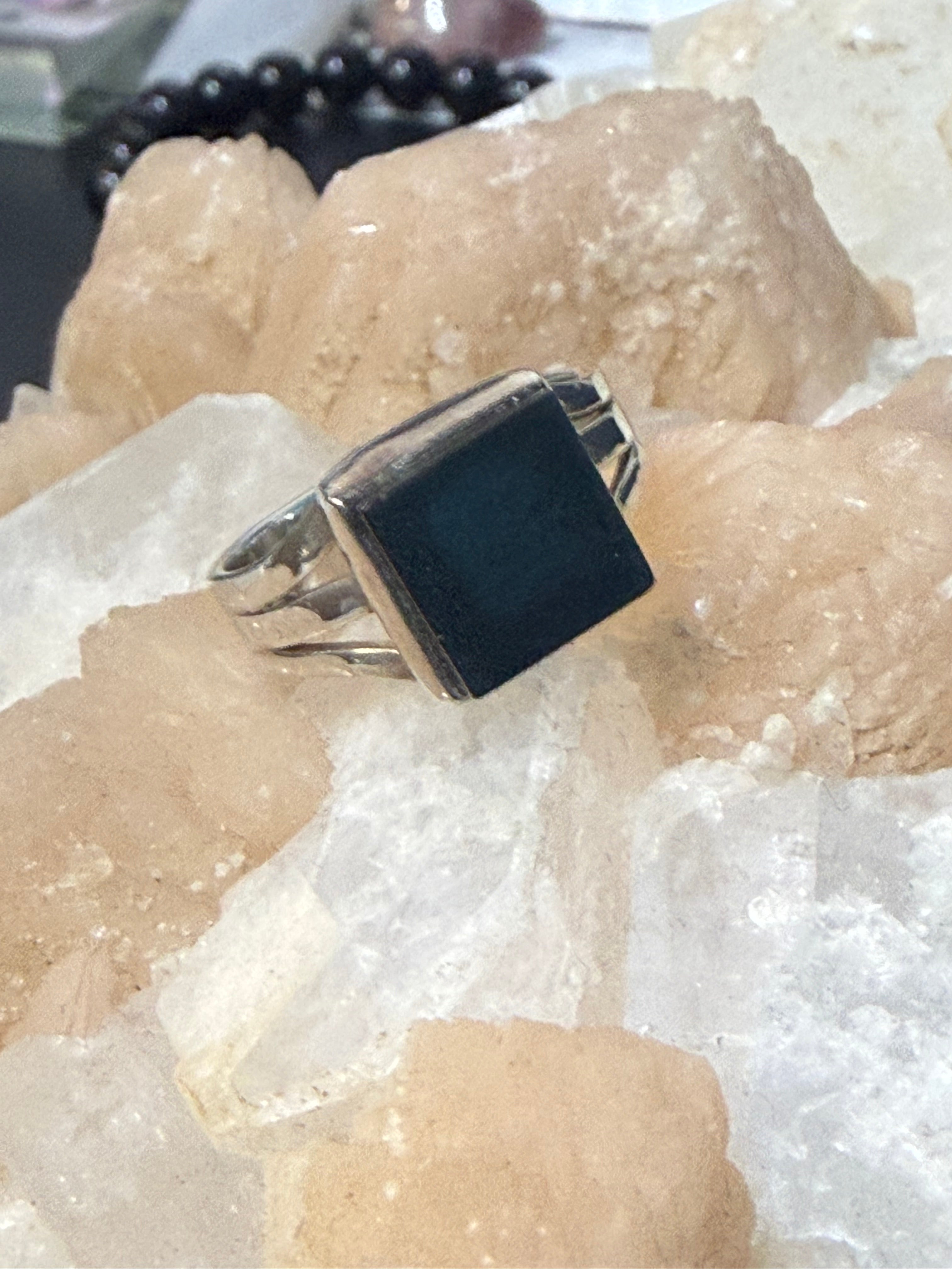 Elite Shungite 925 Sterling Silver Round Ring Size 7 Crystal Wellness