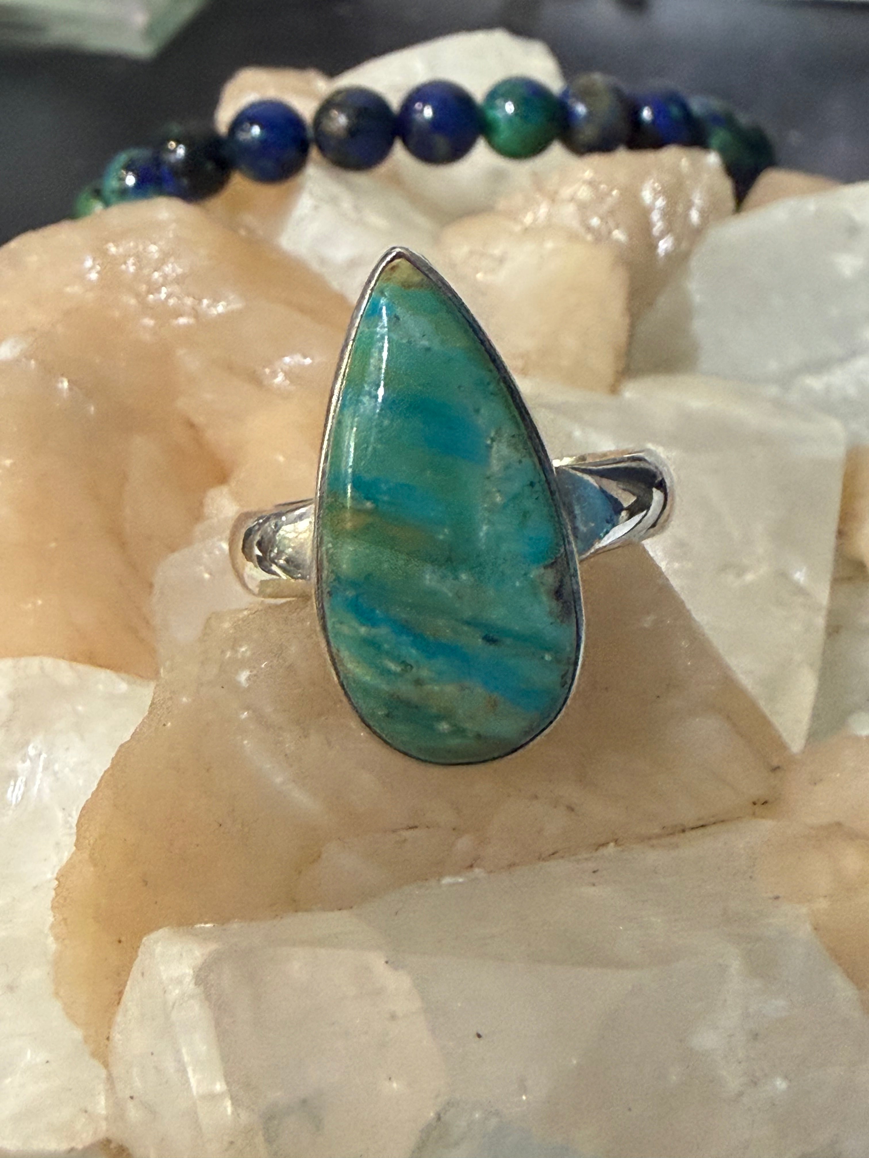 Peruvian Chrysoprase Ring, size 9 — Heart Healing, Joy & Abundance Crystal Wellness