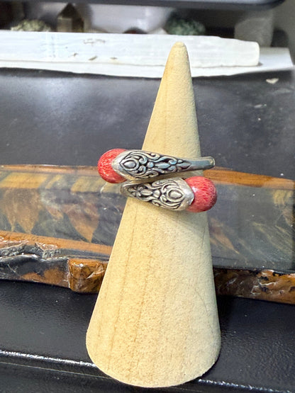❤️ Red Coral Ring, size 4.5

Vitality • Courage • Passion • Protection Crystal Wellness