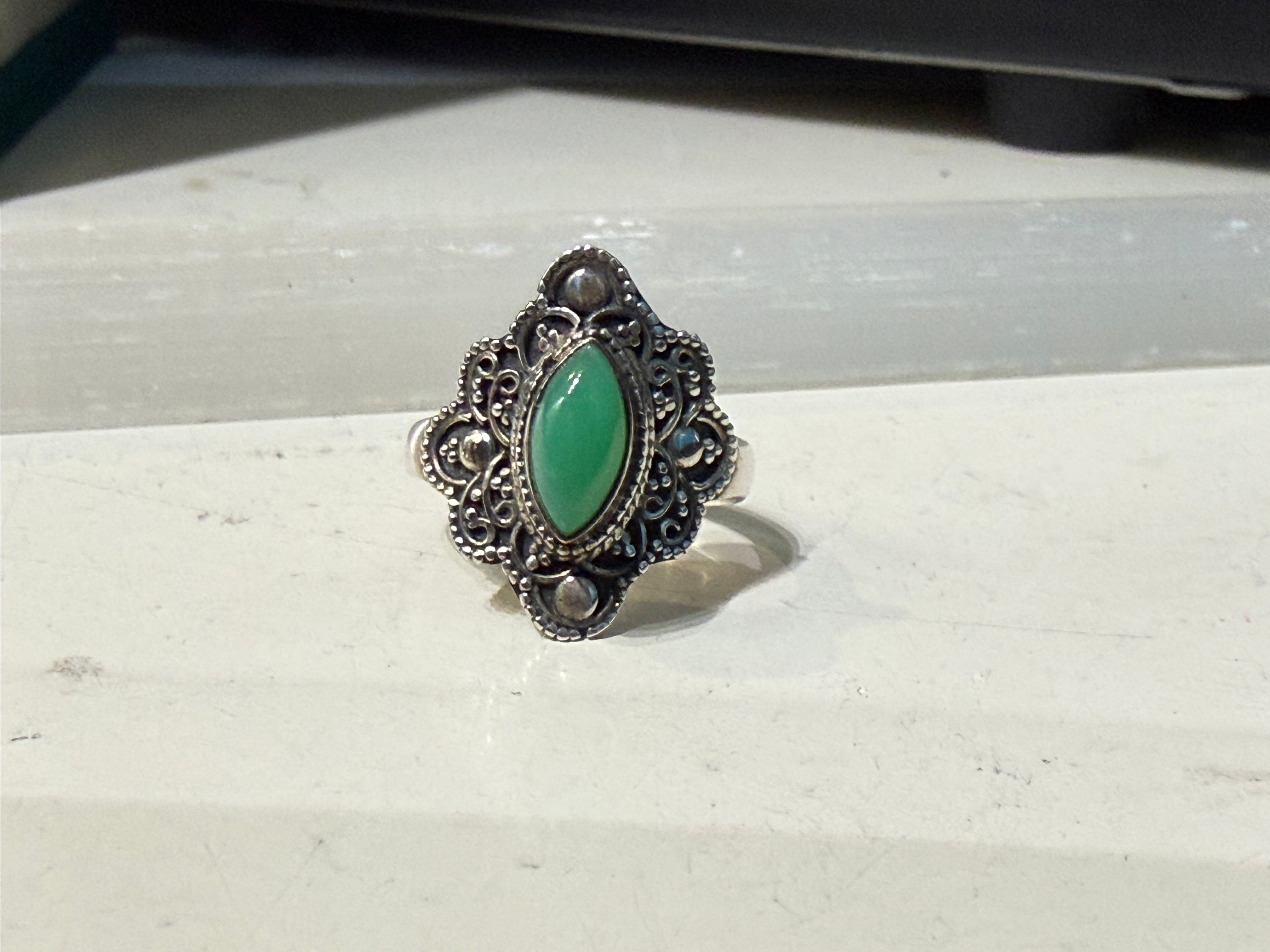 Chrysoprase Ring (works beautifully for either jewellery piece), size 8 Crystal Wellness
