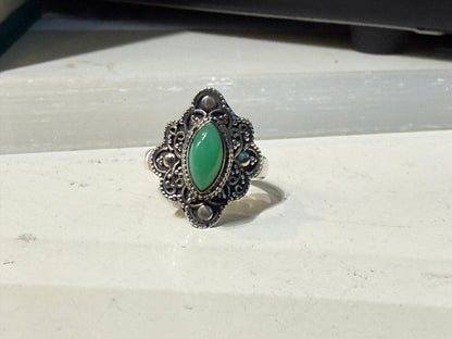 Chrysoprase Ring (works beautifully for either jewellery piece), size 8 Crystal Wellness