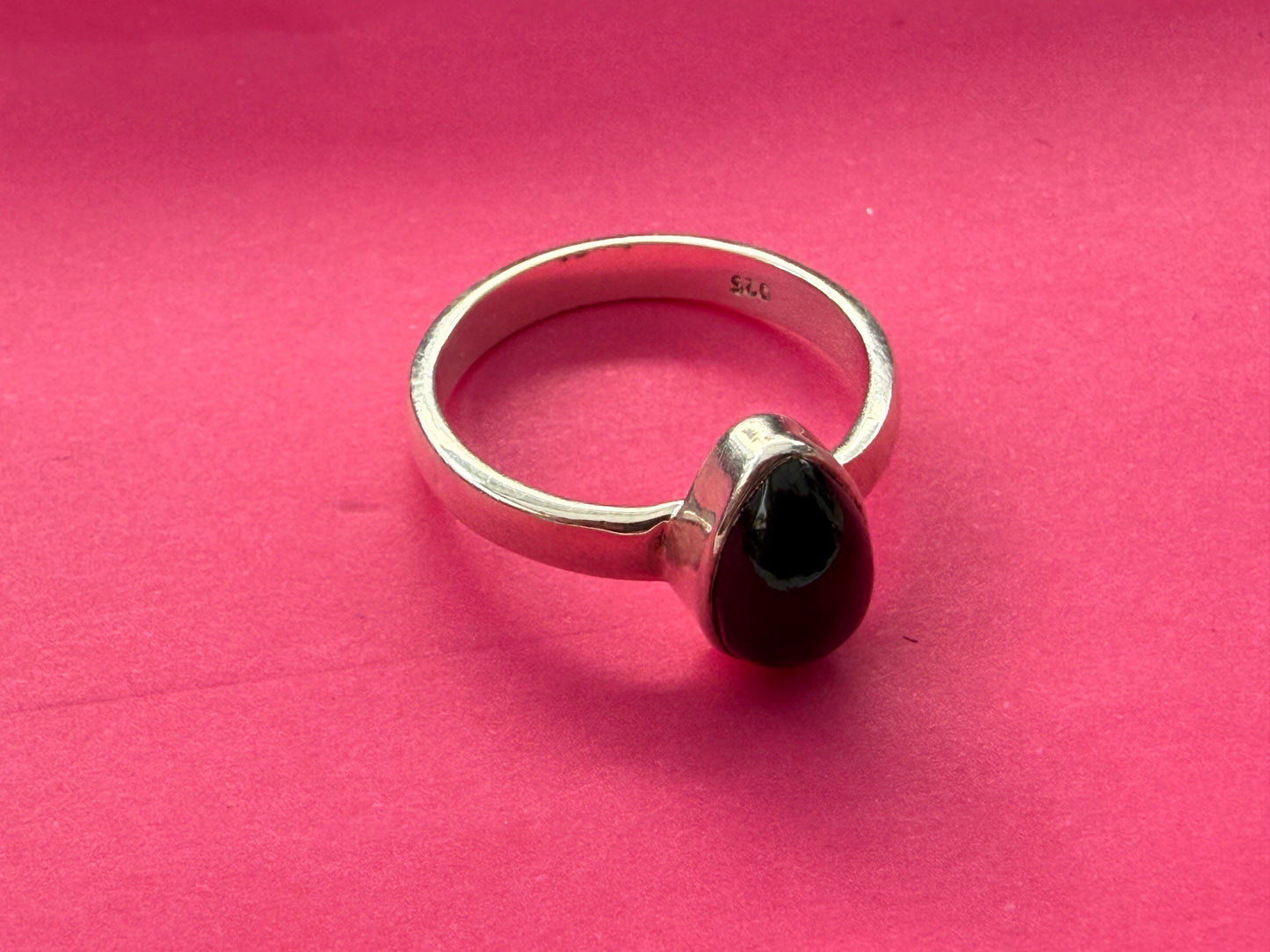 Black Star Ring – Protection, Inner Strength & Guiding Light, size 6 Crystal Wellness