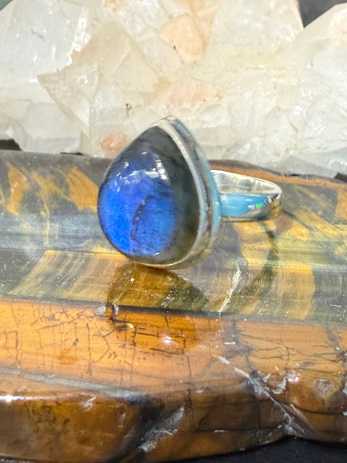 High-Quality Labradorite Ring — Stone of Magic & Transformation, size 9 Crystal Wellness