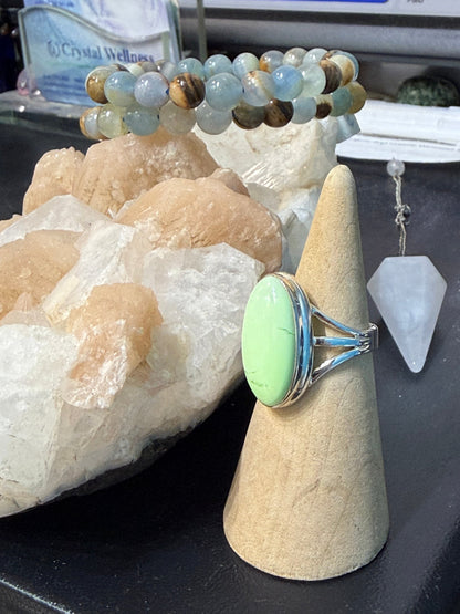 Lemon Chrysoprase Ring
A gentle ray of renewal, hope, and heart-healing energy. Size 7 Crystal Wellness