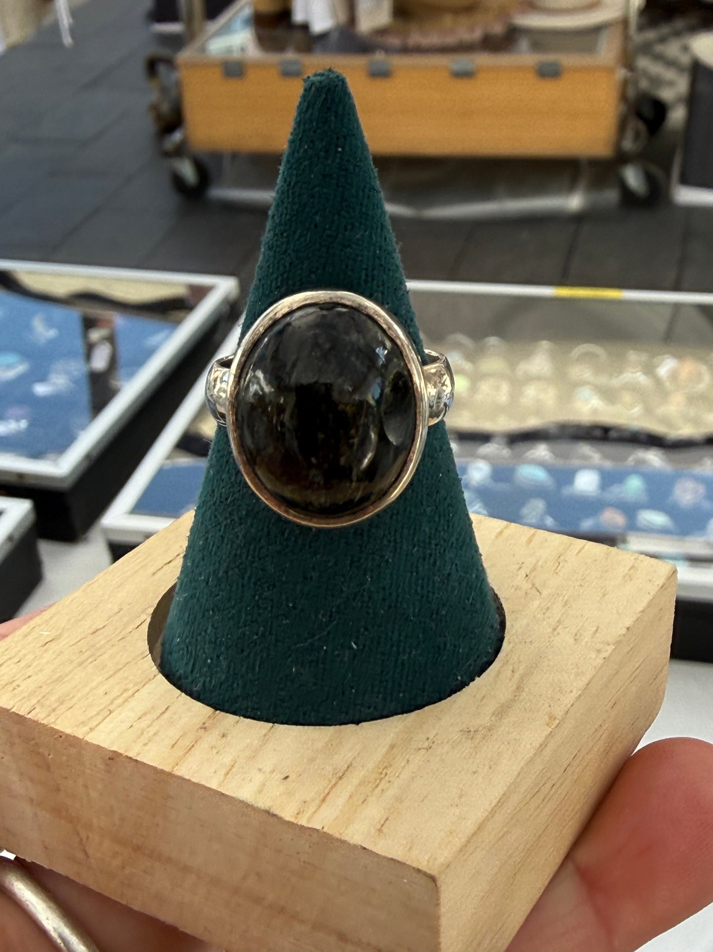 Black Jade Ring, size 8.5

A symbol of protection, strength & grounded inner peace. Crystal Wellness