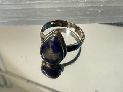 Sodalite Ring, size 7.5  – Wisdom, Truth & Inner Peace Crystal Wellness