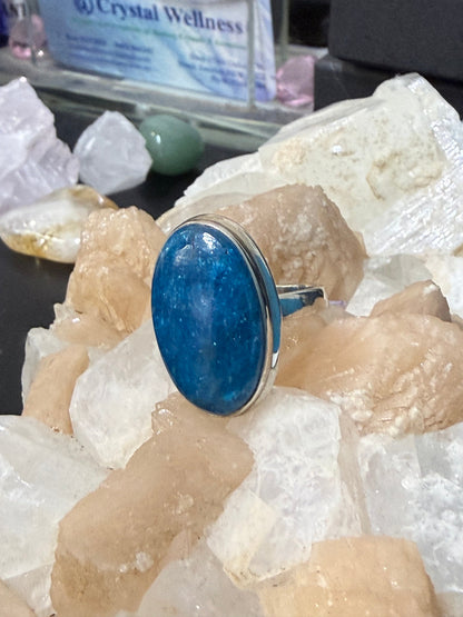 Neon Blue Apatite Ring, size 10  – Inspiration, Clarity & Manifestation Crystal Wellness