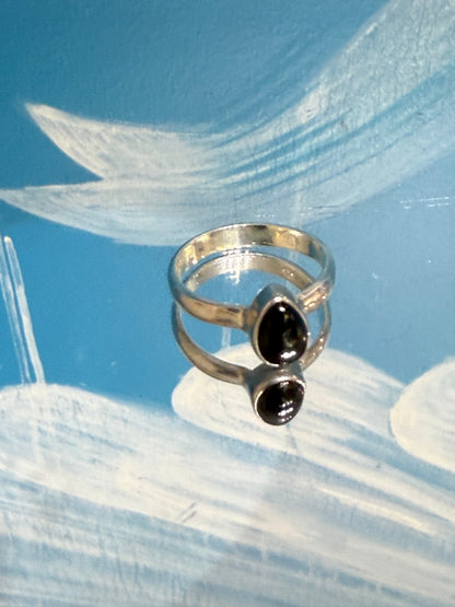 Black Star Ring — Inner Strength & Protection, size 7.75 Crystal Wellness