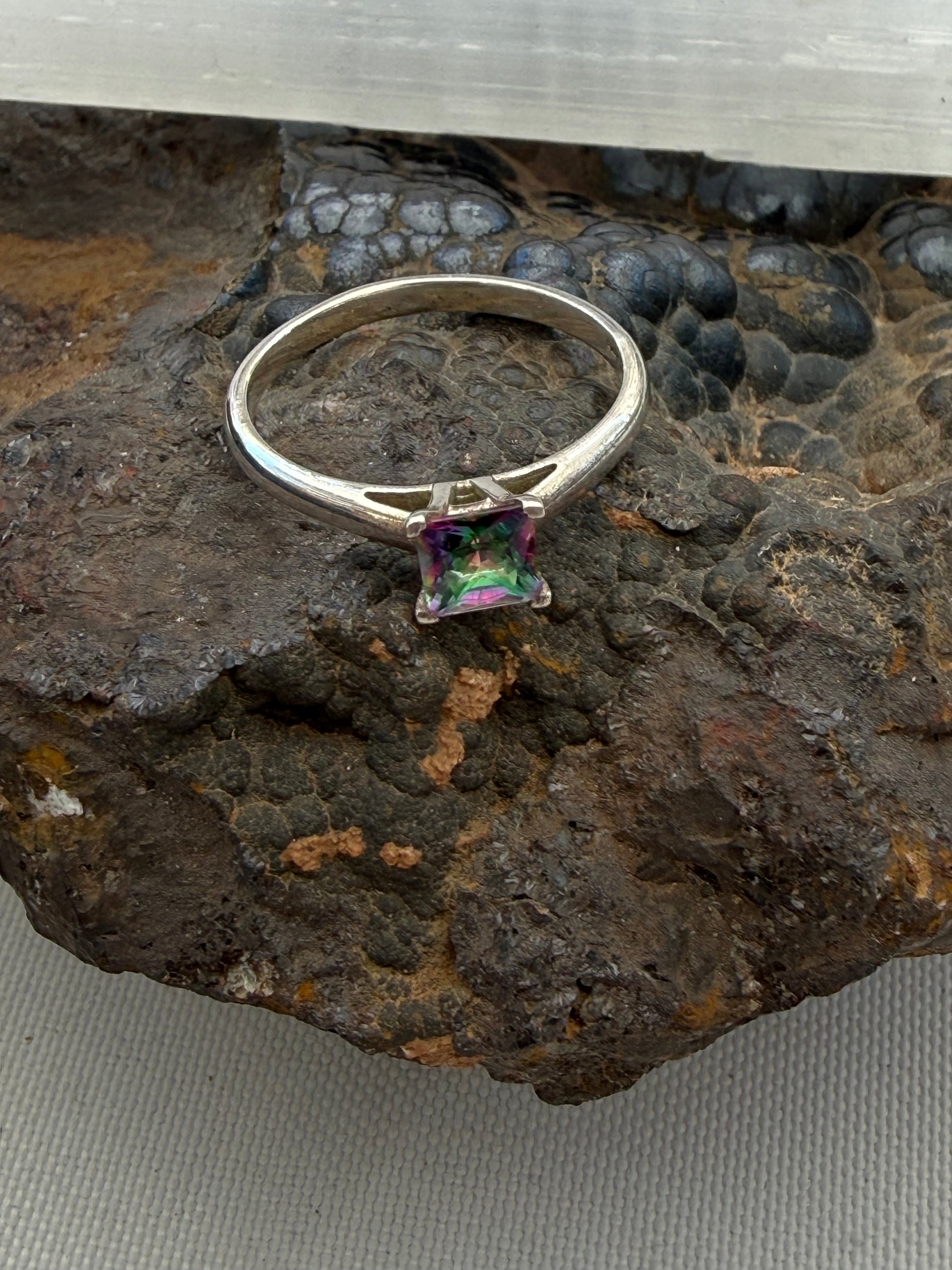 🌈 Mystic Topaz Ring — Transformation & Inner Light, size 7.5 Crystal Wellness