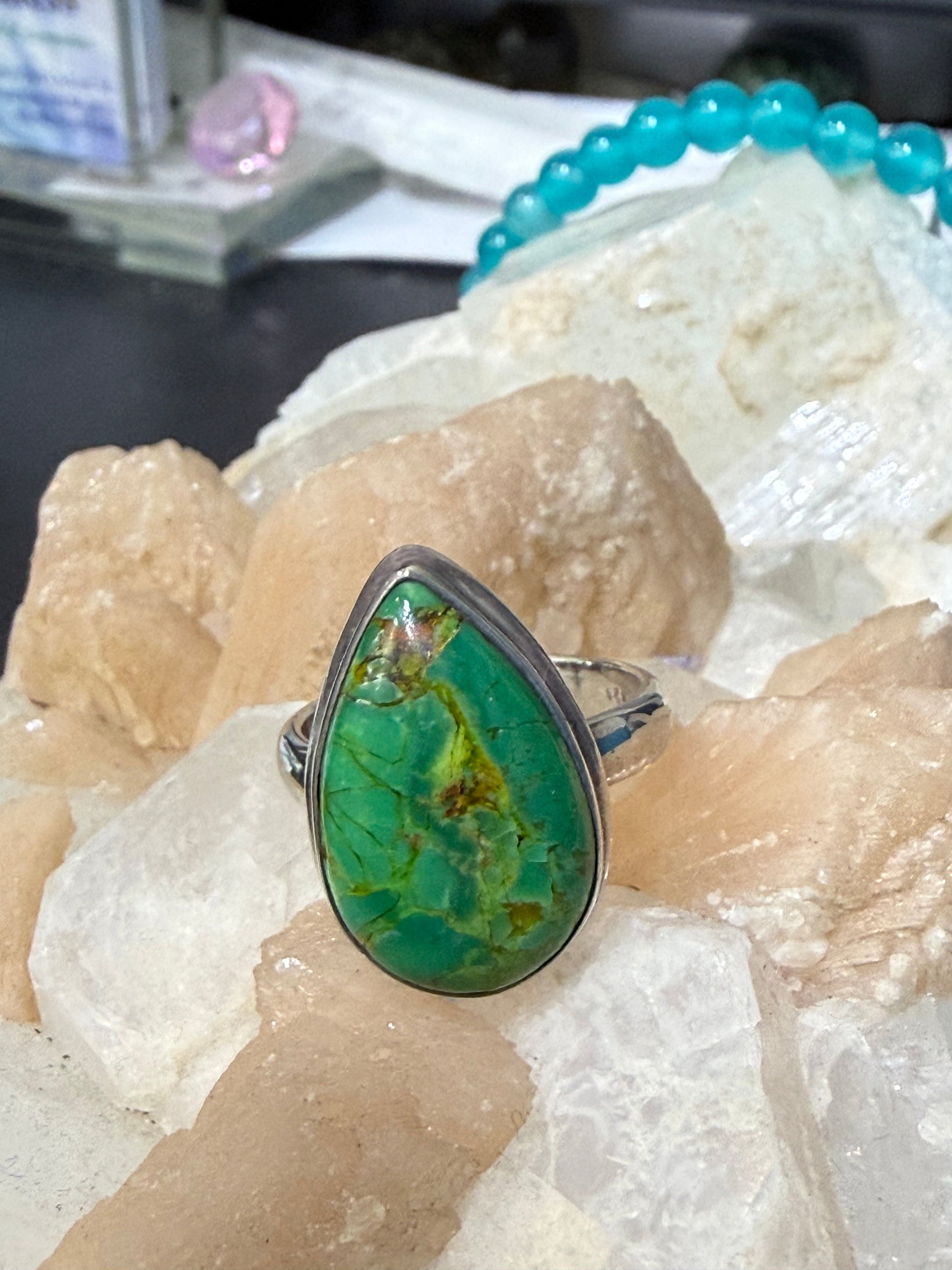 Green Mohave Turquoise Ring, size 7.5 – Heart of Earth & Sky Crystal Wellness