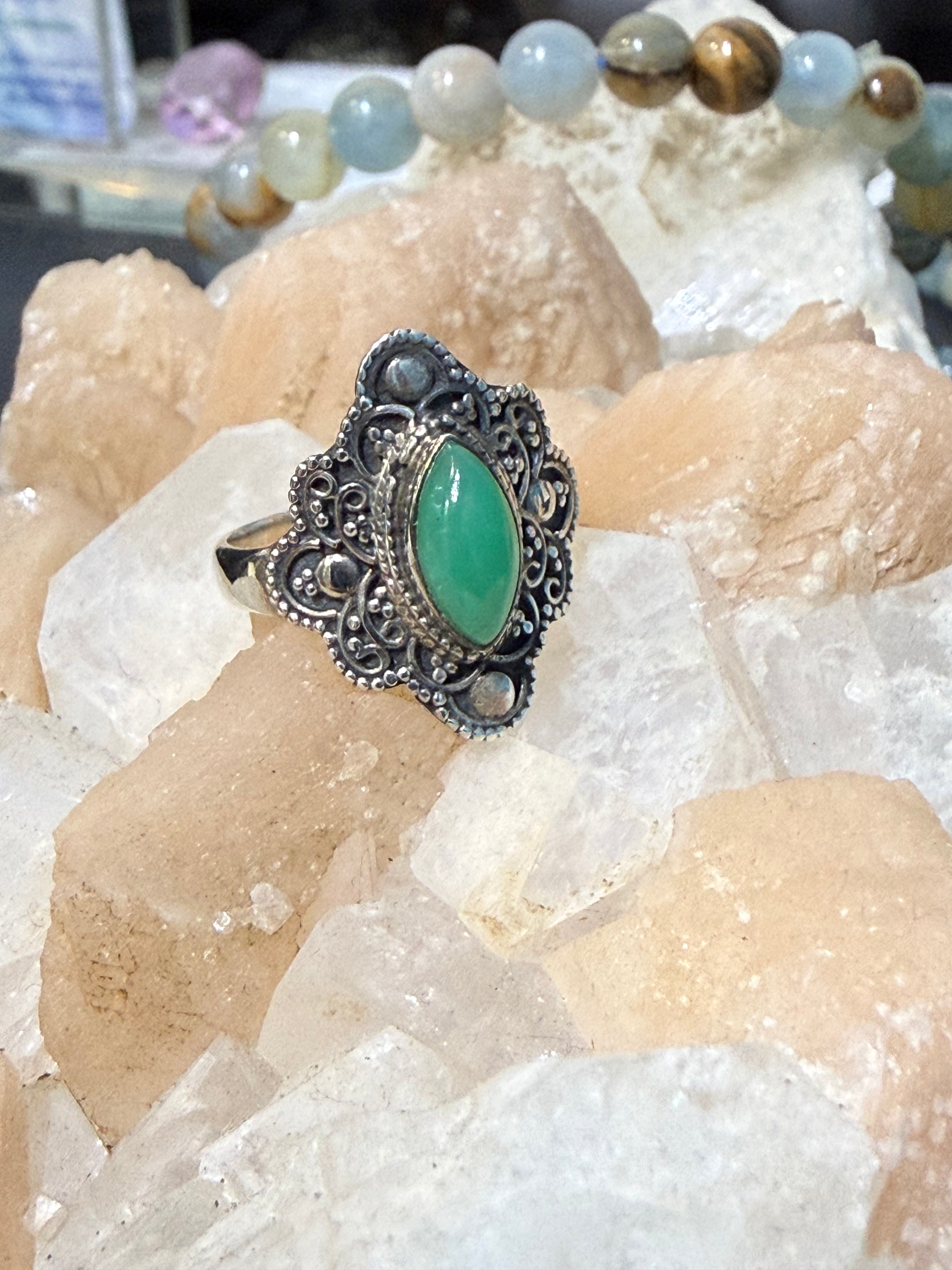 Chrysoprase Ring (works beautifully for either jewellery piece), size 8 Crystal Wellness